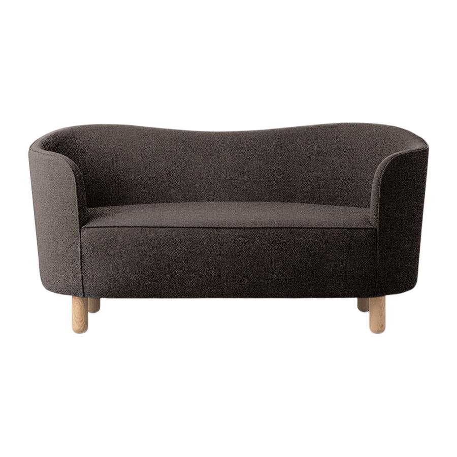 Brown and natural oak sahco nara mingle sofa by Lassen.
Dimensions: W 154 x D 68 x H 74 cm 
Materials: Textile, oak.

The Mingle sofa was designed in 1935 by architect Flemming Lassen (1902-1984) and was presented at The Copenhagen