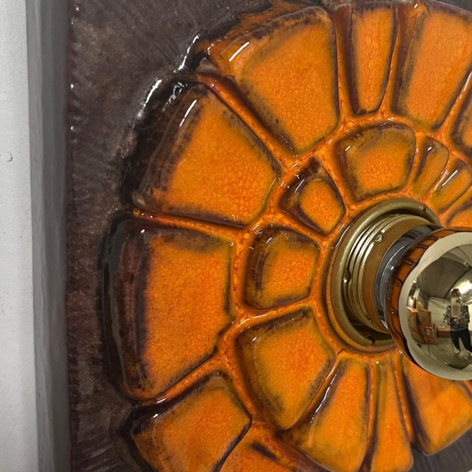 Lampada da parete geometrica in ceramica marrone e arancione, Germania occidentale in vendita 2