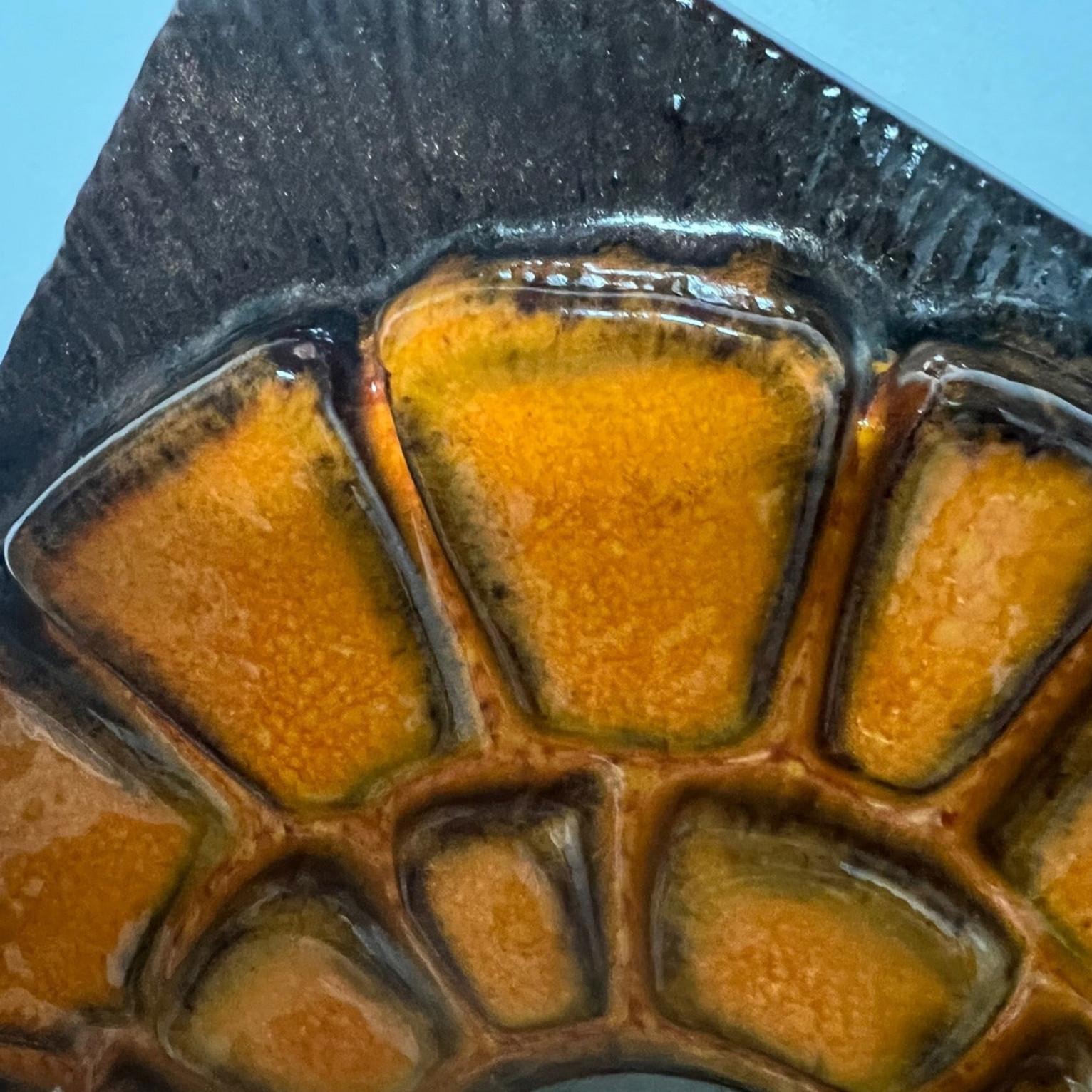 Ceramica Lampada da parete geometrica in ceramica marrone e arancione, Germania occidentale in vendita