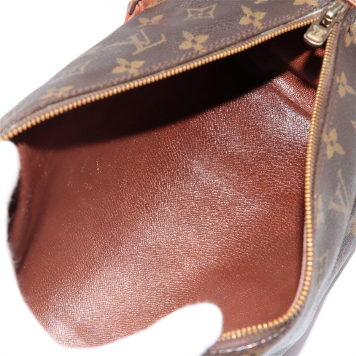 Brown and tan monogram coated canvas Louis Vuitton Papillon 30 cm with gold-tone For Sale 2
