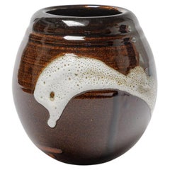 brown and white abstract color ceramic pottery vase by ATOI circa 2010 17 cm