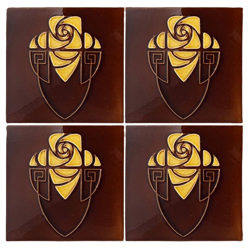 carreaux en relief émaillés marron et jaune Art nouveau de Gilliot, Hemiksem, vers 192