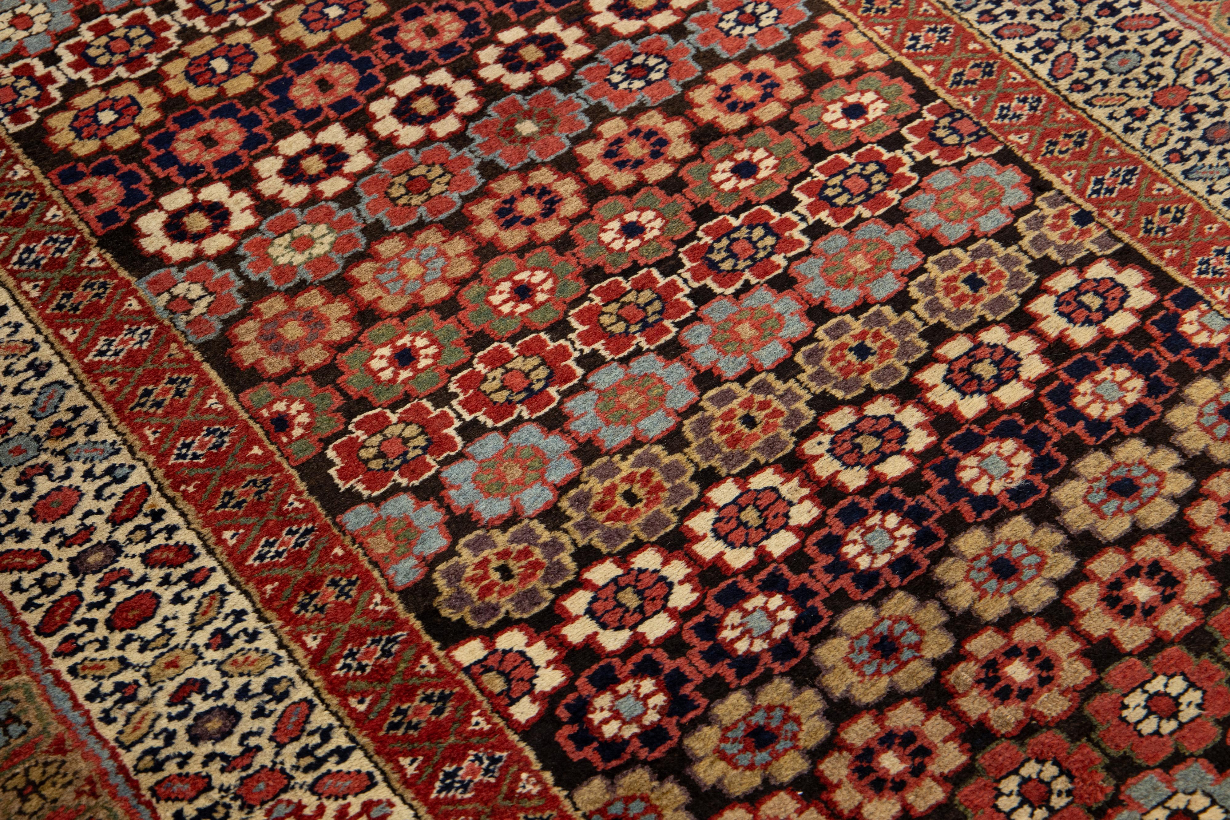 Brown Antique Malayer Wolle Läufer Handmade With Floral Pattern (Handgeknüpft) im Angebot