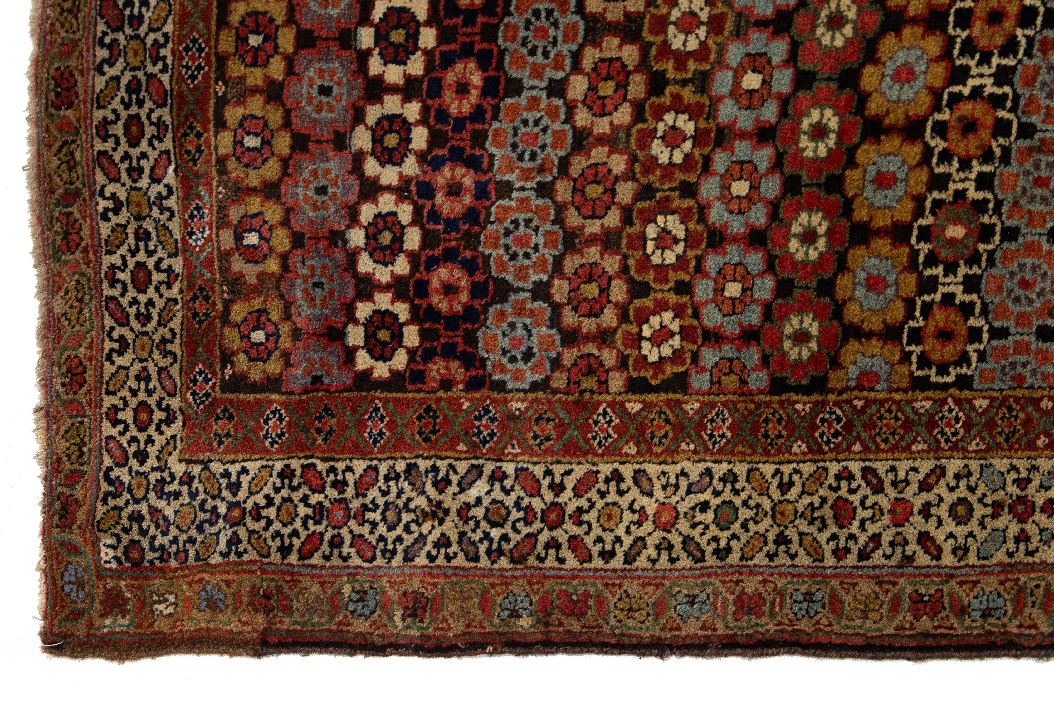 Brown Antique Malayer Wolle Läufer Handmade With Floral Pattern (20. Jahrhundert) im Angebot
