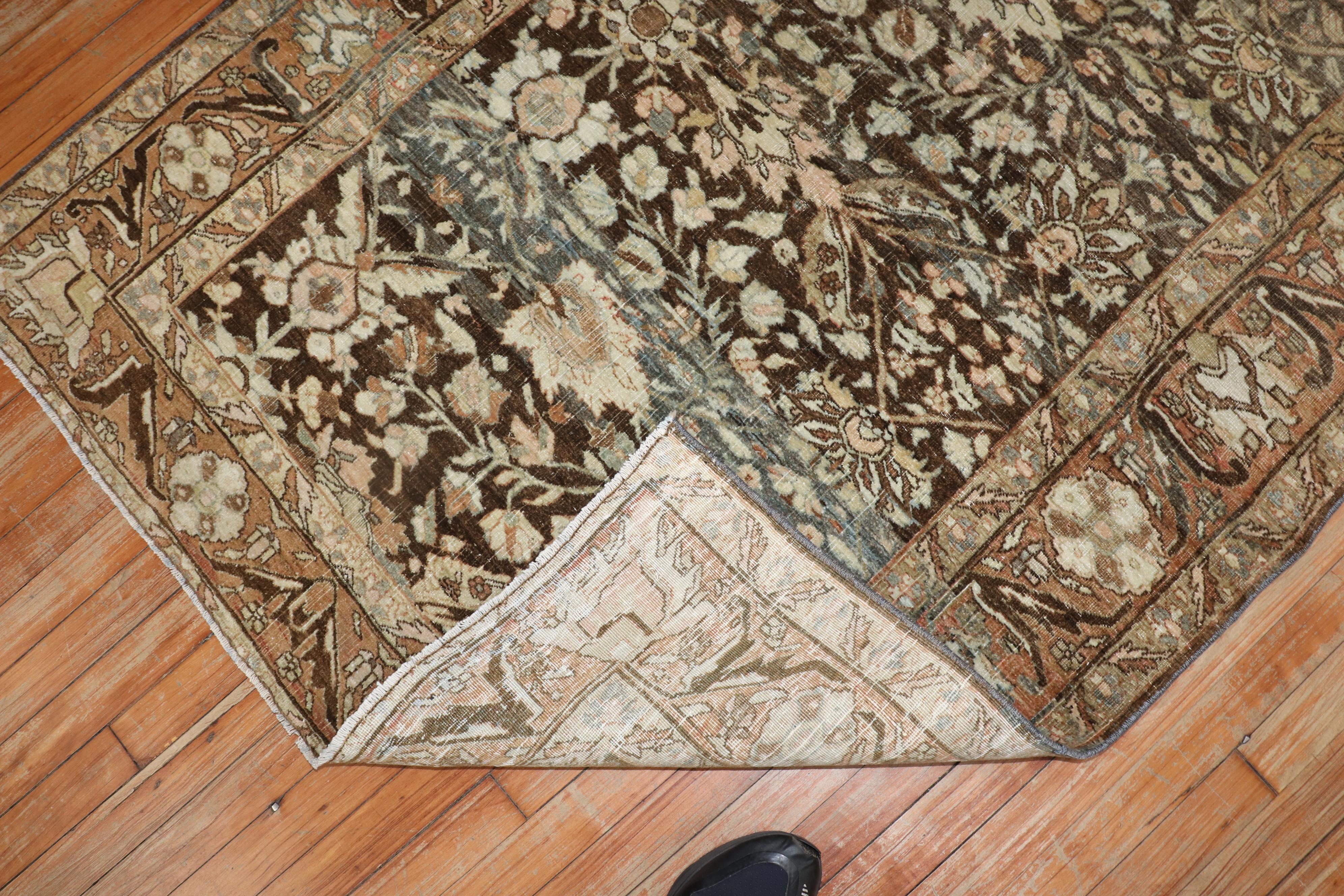 20th Century Brown Antique Persian Bidjar Carpet For Sale