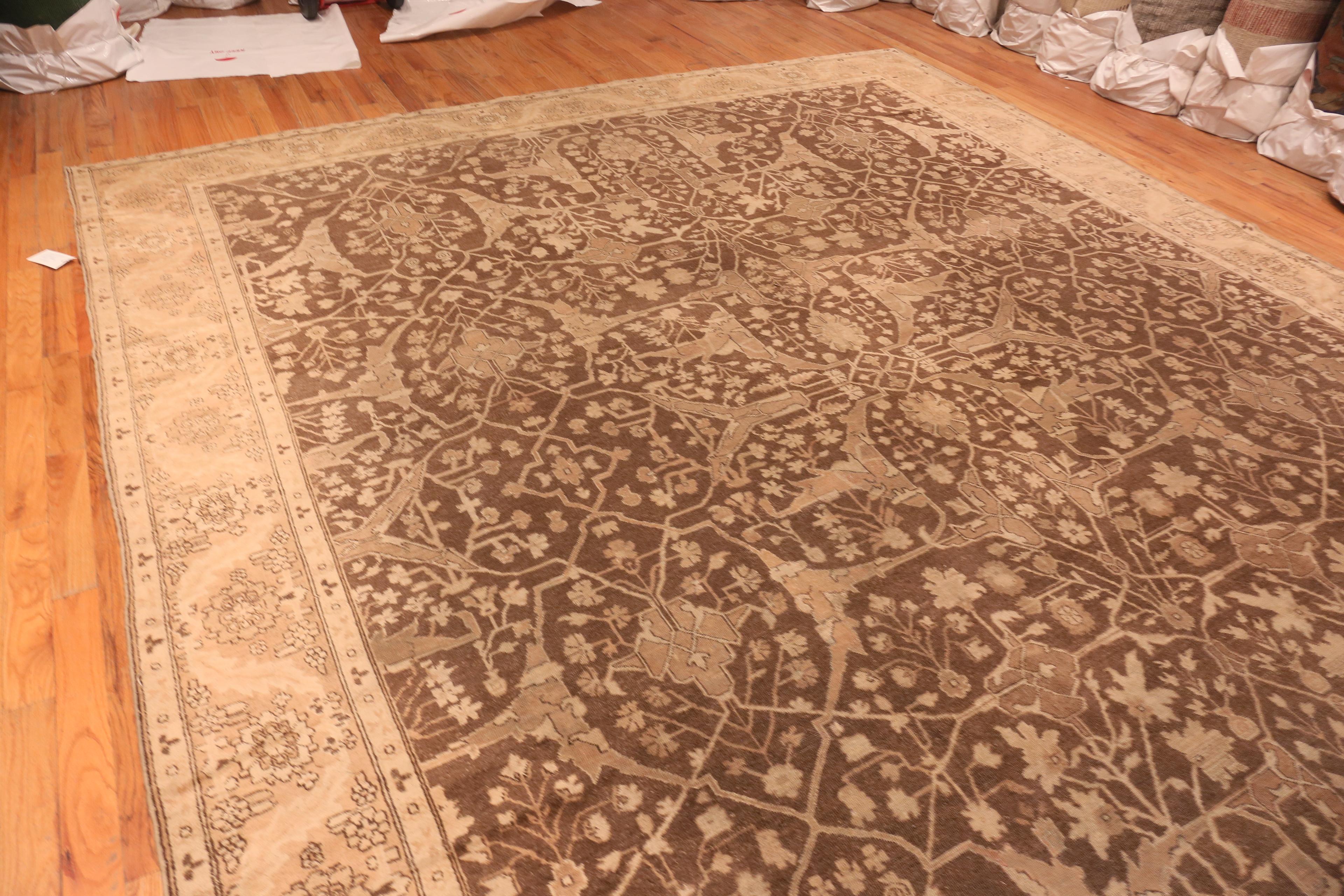 Antique Persian Sultanabad Area Rug. 12 ft x 14 ft 6 in For Sale 1