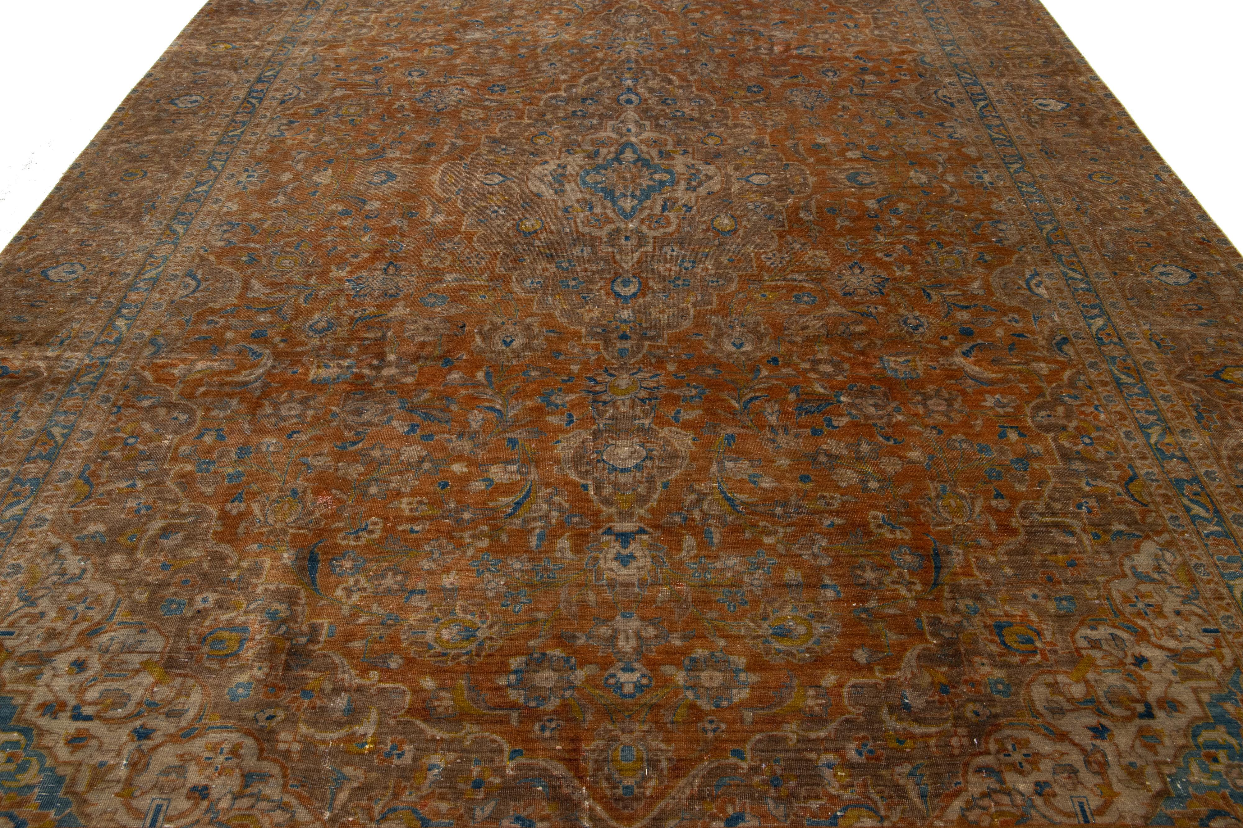 Brown Antique Persian Tabriz Wool Rug With Classic Medallion Design im Angebot 2