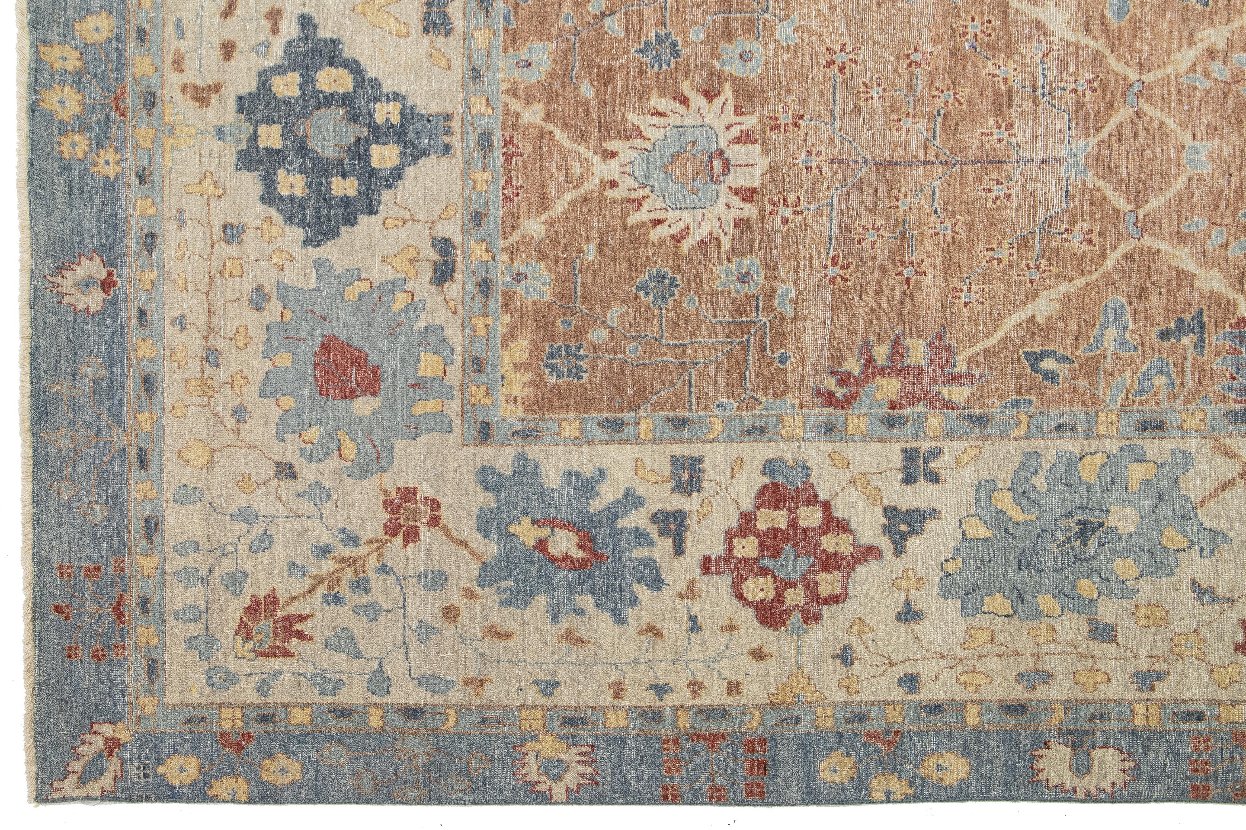 Brown Apadana's Modern Tabriz Style Handmade Indian Wool Rug (Wolle) im Angebot