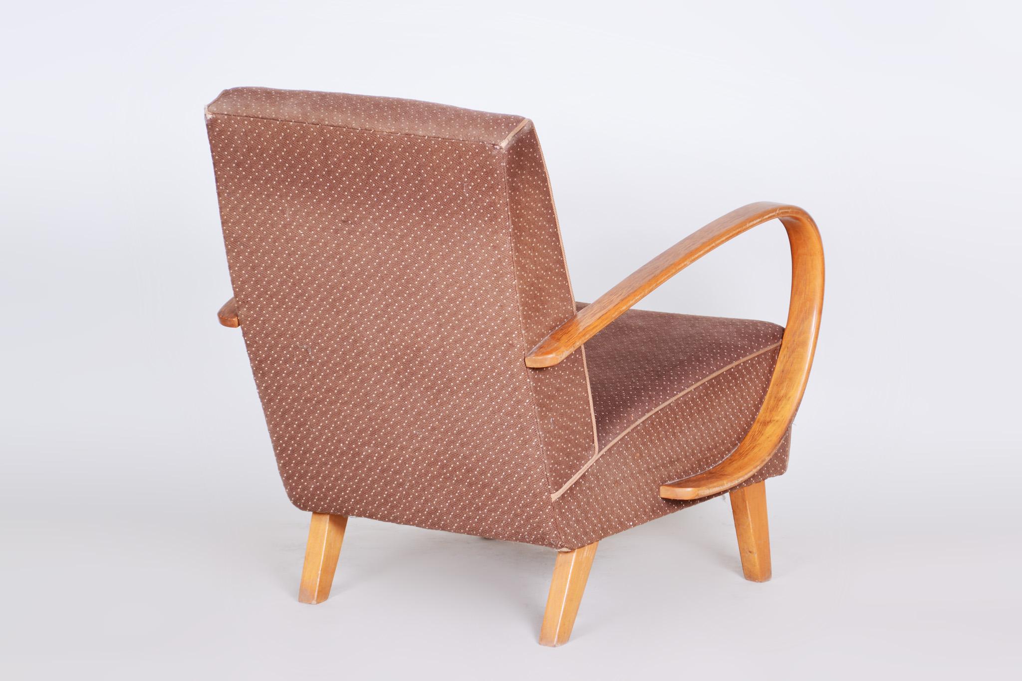 Brown Armchair, Made in Czechia, 1930s, Original Condition, Art Deco Style For Sale 2