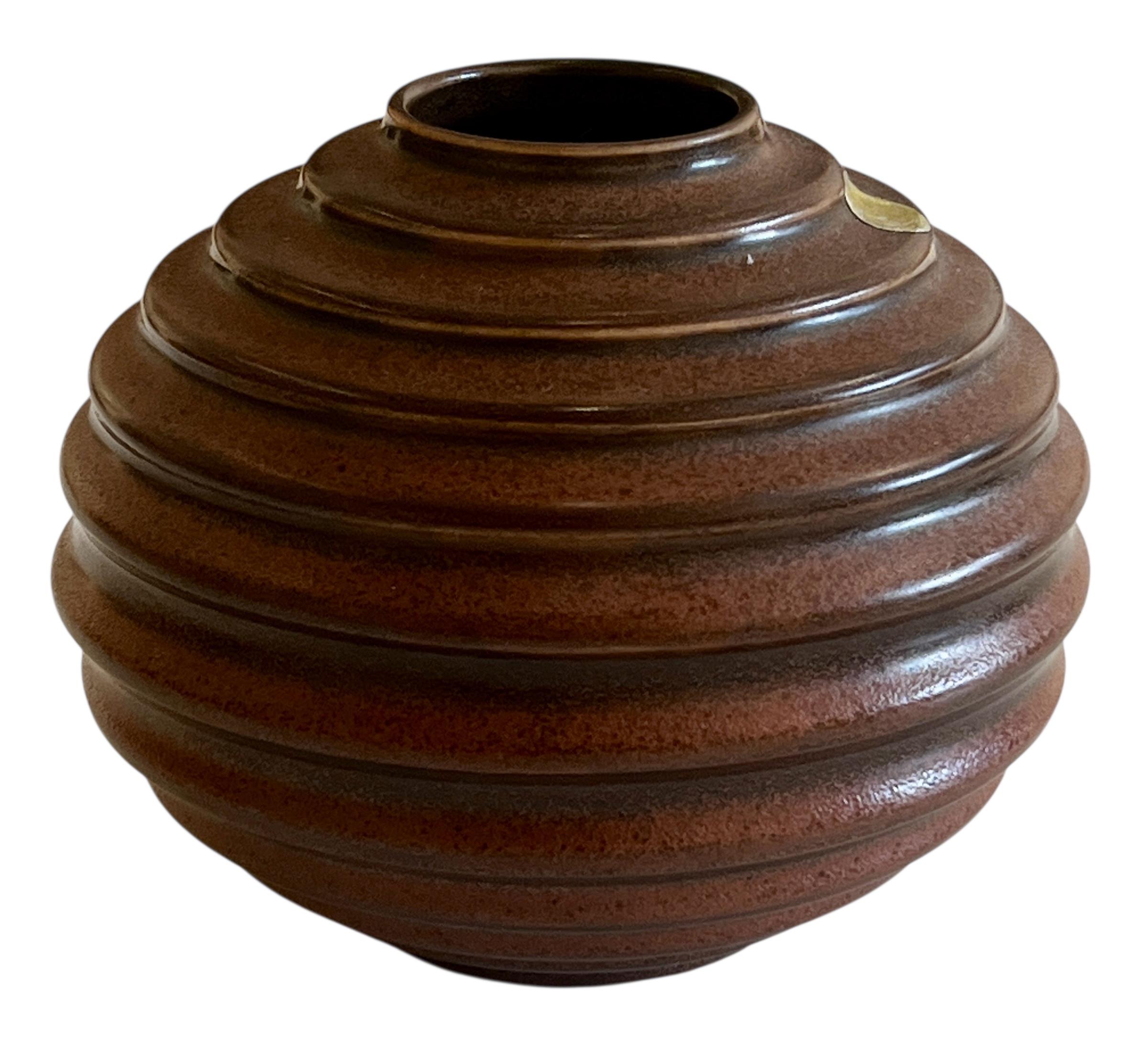 Glazed Brown Art Deco Ceramic Globe Vase by Ewald Dahlskog, Bo Fajans, Sweden 1930's For Sale