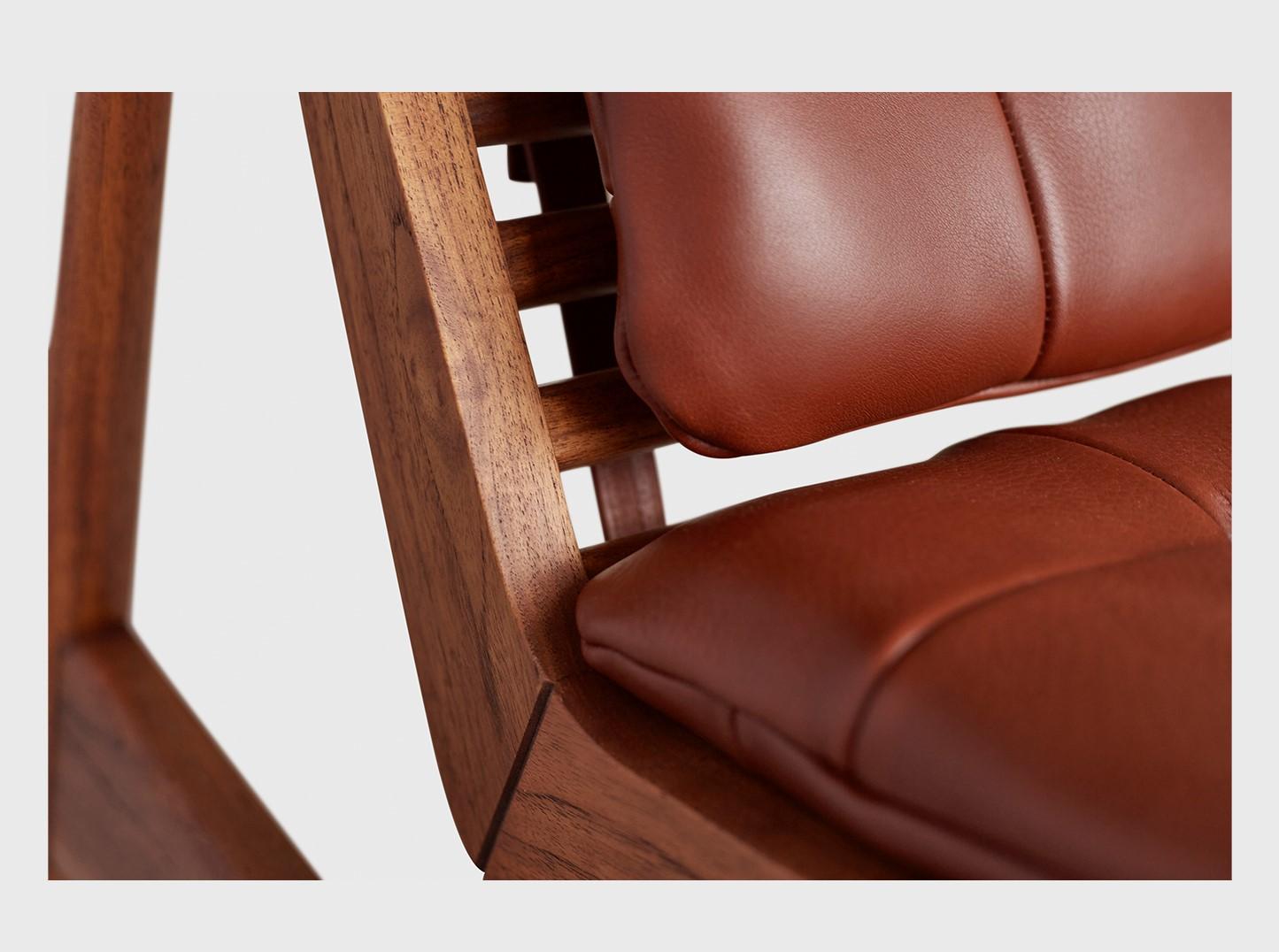 Brauner Atra-Loungesessel von Atra Design im Zustand „Neu“ im Angebot in Geneve, CH