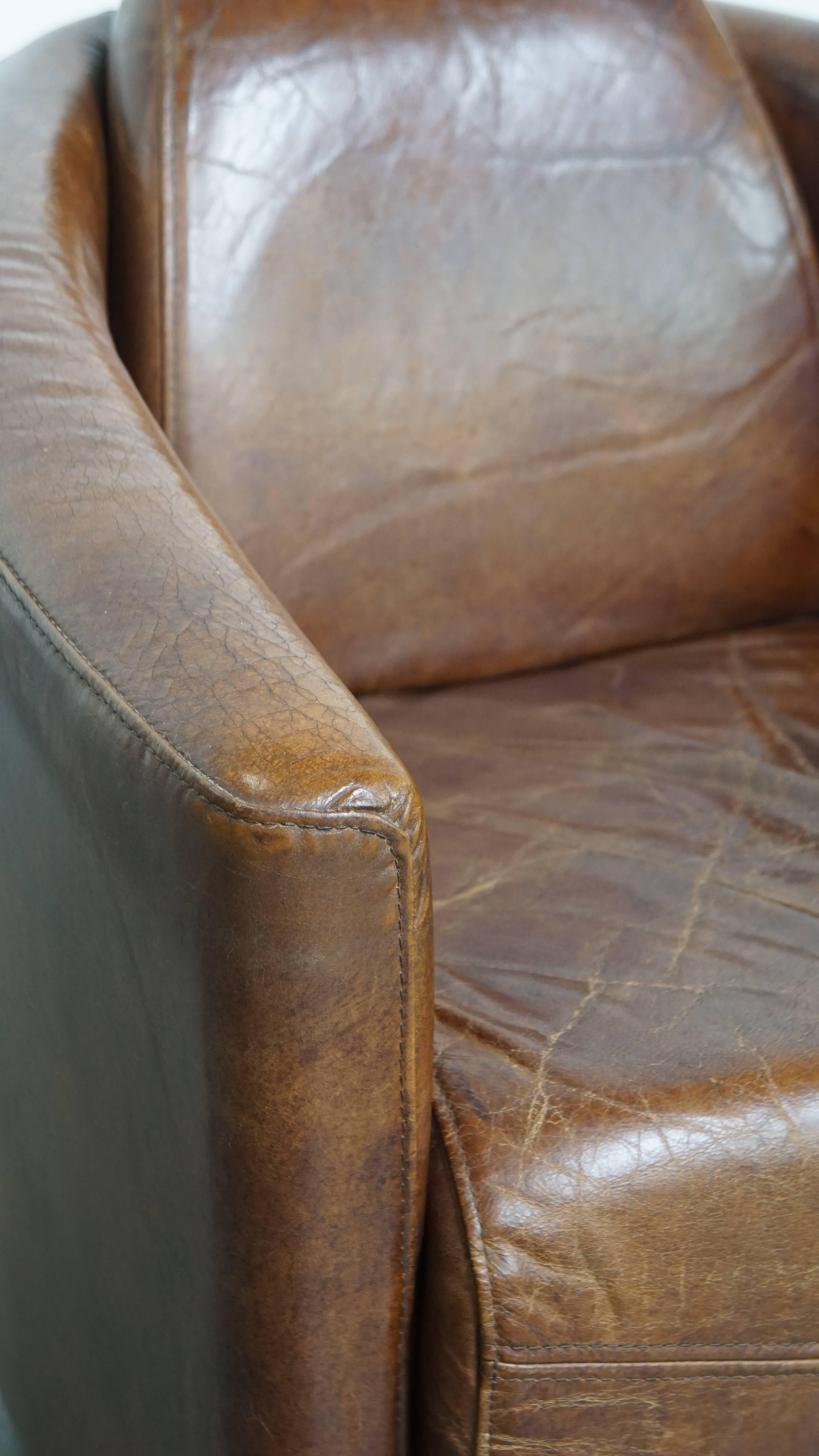 Brown Aviator design armchair made of cowhide leather in vendita 3