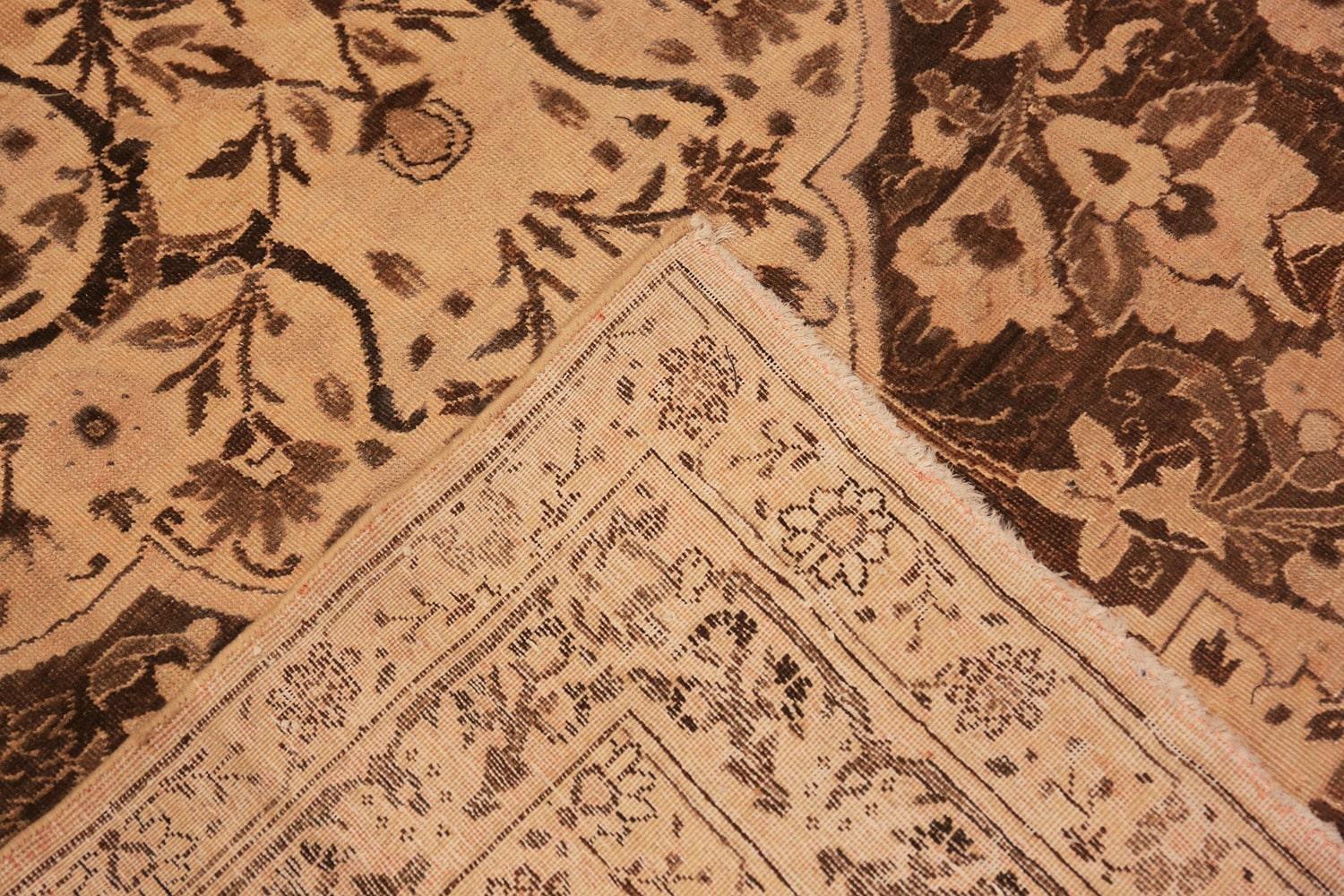 Antique Persian Tabriz Rug. Size: 12 ft x 18 ft For Sale 1