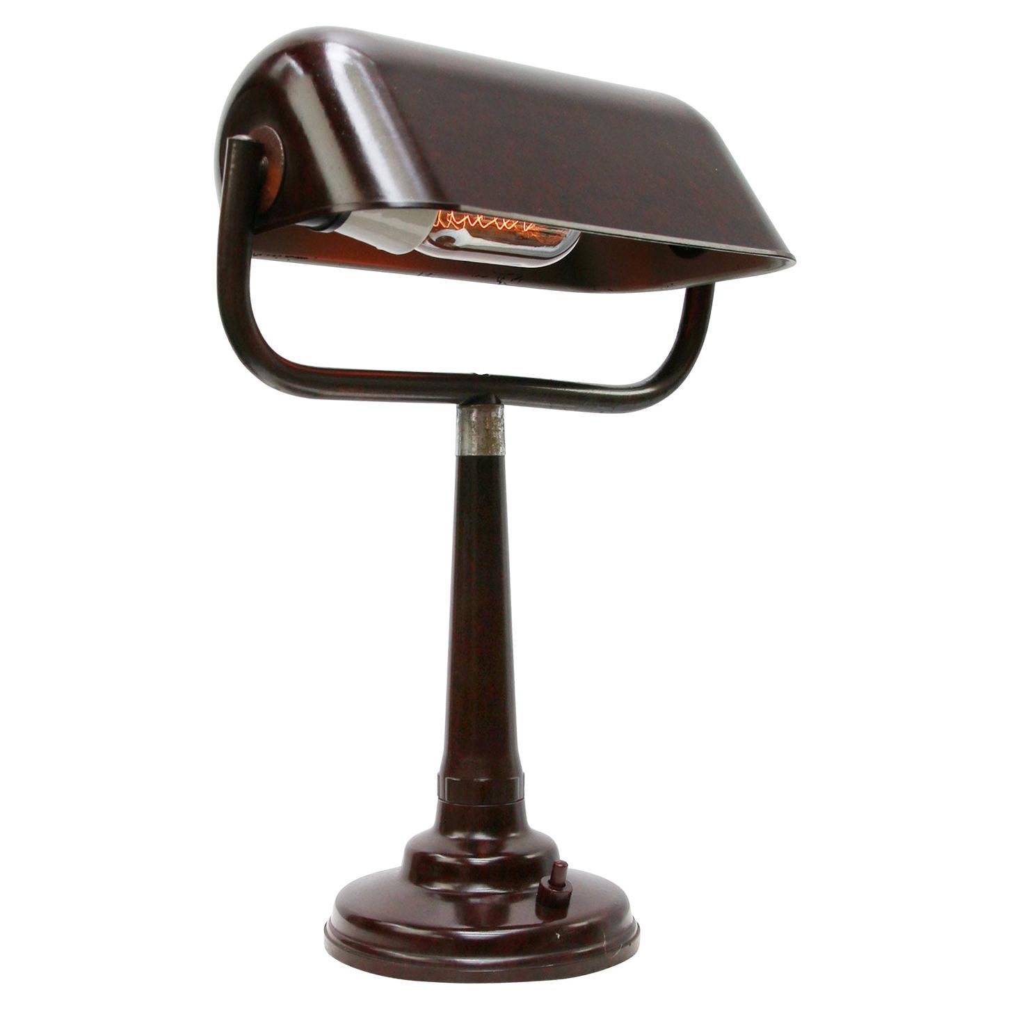 Brown Bakelite Vintage Industrial Banker Light Table Desk Lights