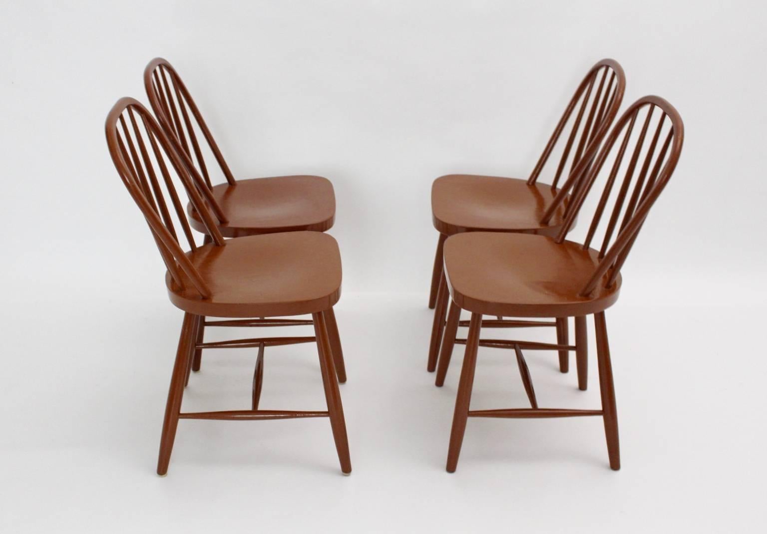 Art Deco Vintage Brown Beech Windsor Chairs Josef Frank, circa 1930, Vienna For Sale 1