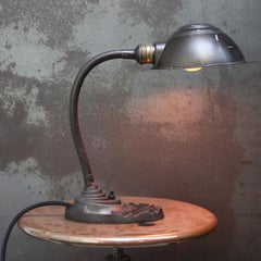 Braune belgische Schwanenhals-Schreibtischleuchte von Erpé, Mitte des 20.