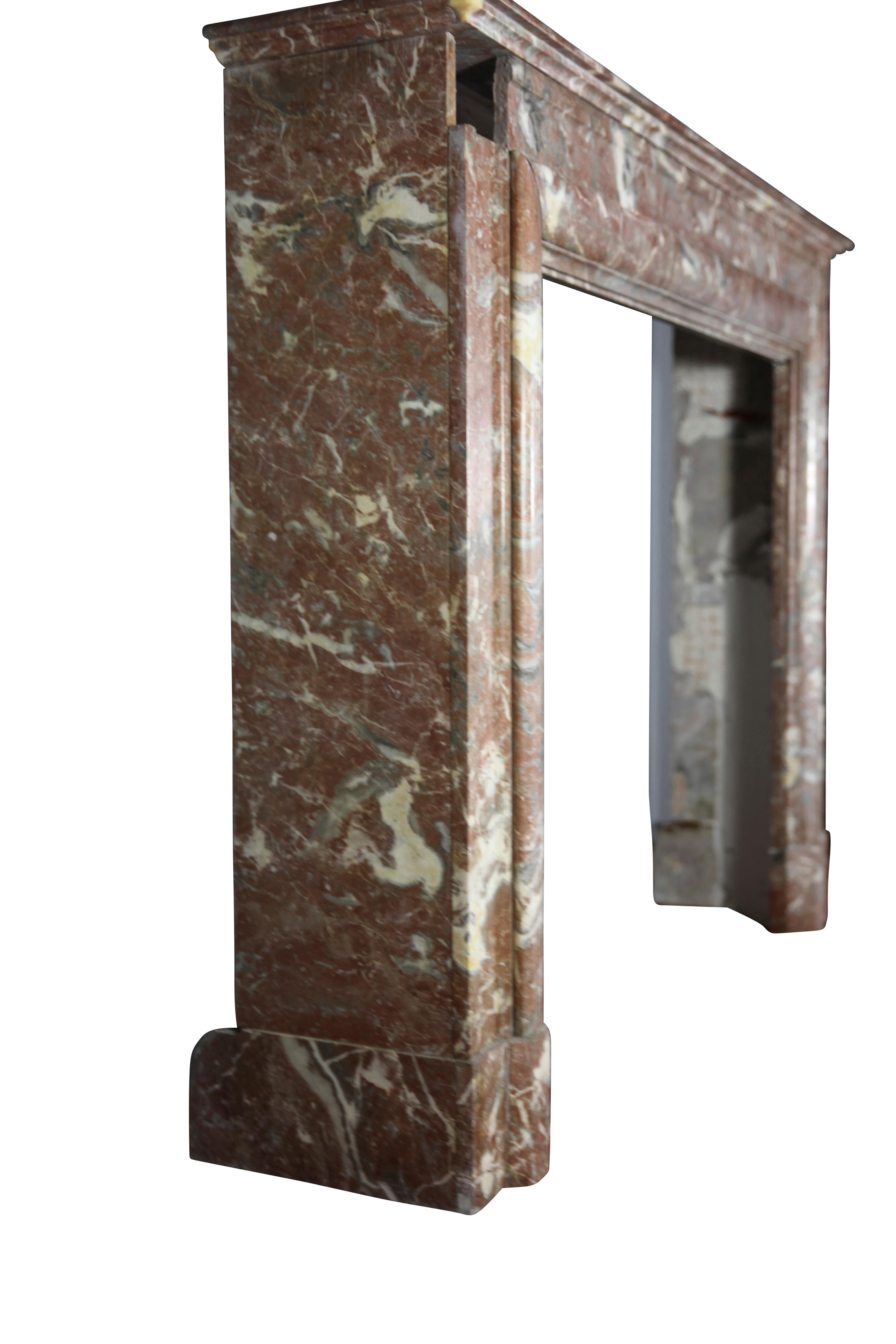 Brown Belgian Marble Timeless Antique Fireplace Surround In Good Condition In Beervelde, BE