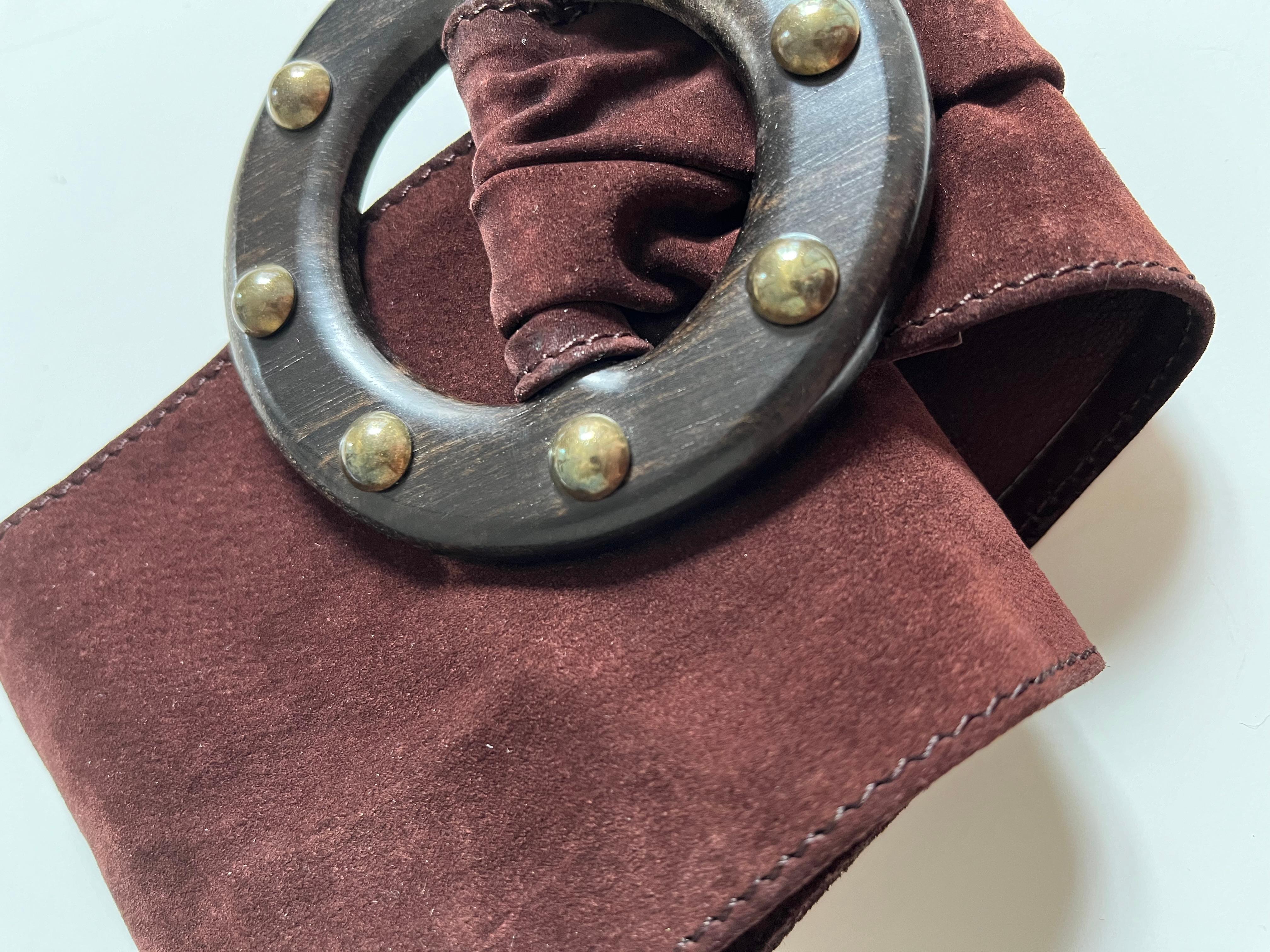 Brown Belt by YVES SAINT LAURENT with metal accents In Good Condition For Sale In PARIS, FR