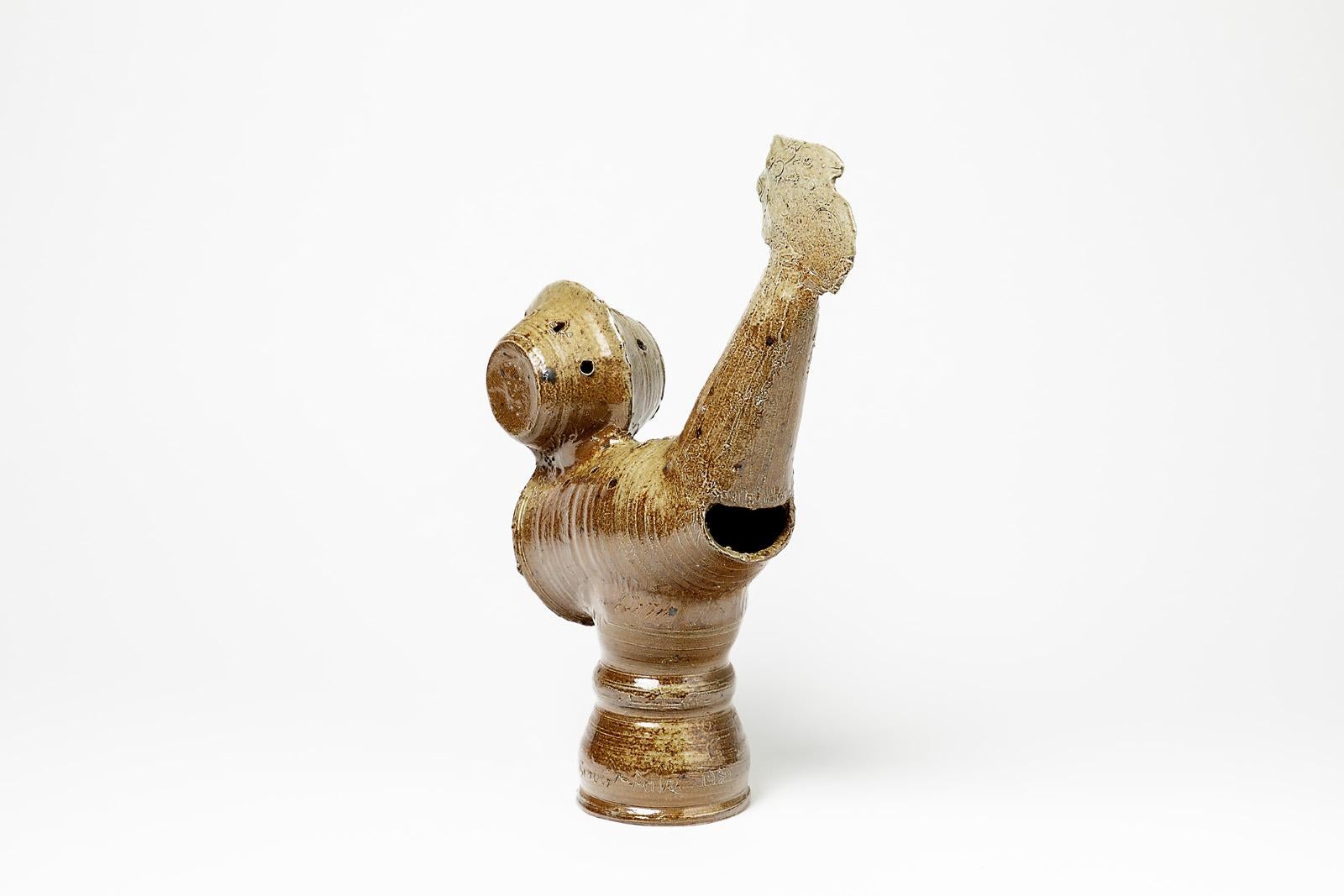 Mid-Century Modern Sculpture - Animaux oiseau en céramique marron  par B. Favre, 1975  Fabrication artisanale du milieu du siècle en vente