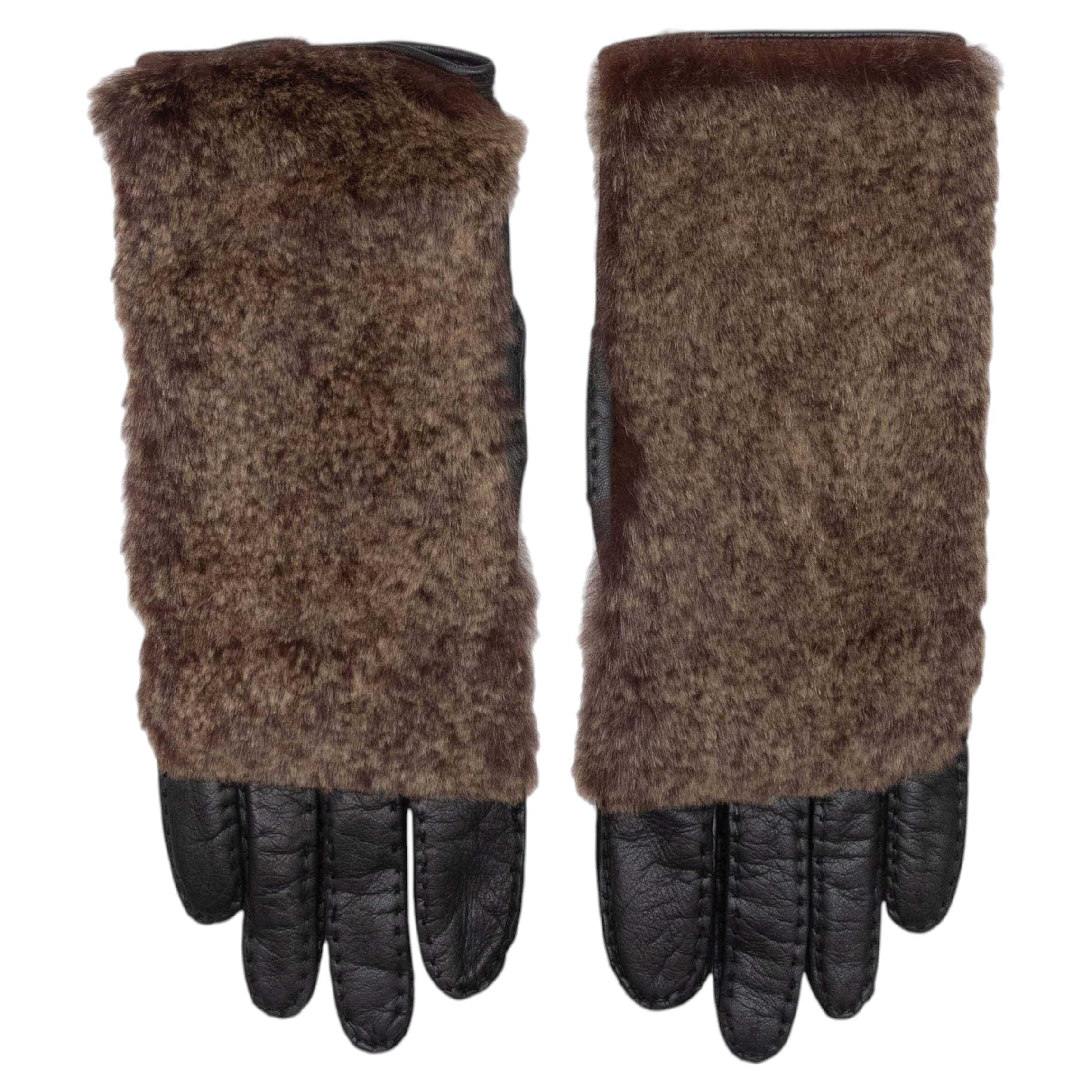 Pre-owned Chanel Brown & Black Fur & Leather Gloves Size 6.5