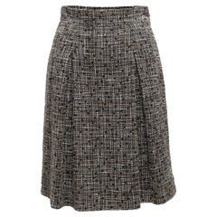 Brauner und schwarzer Chanel Frühjahr/Sommer 2009 Faltenrock aus Tweed