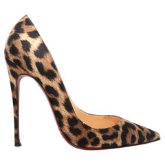 Bombas marrones y negras Christian Louboutin con estampado de leopardo talla 37.5