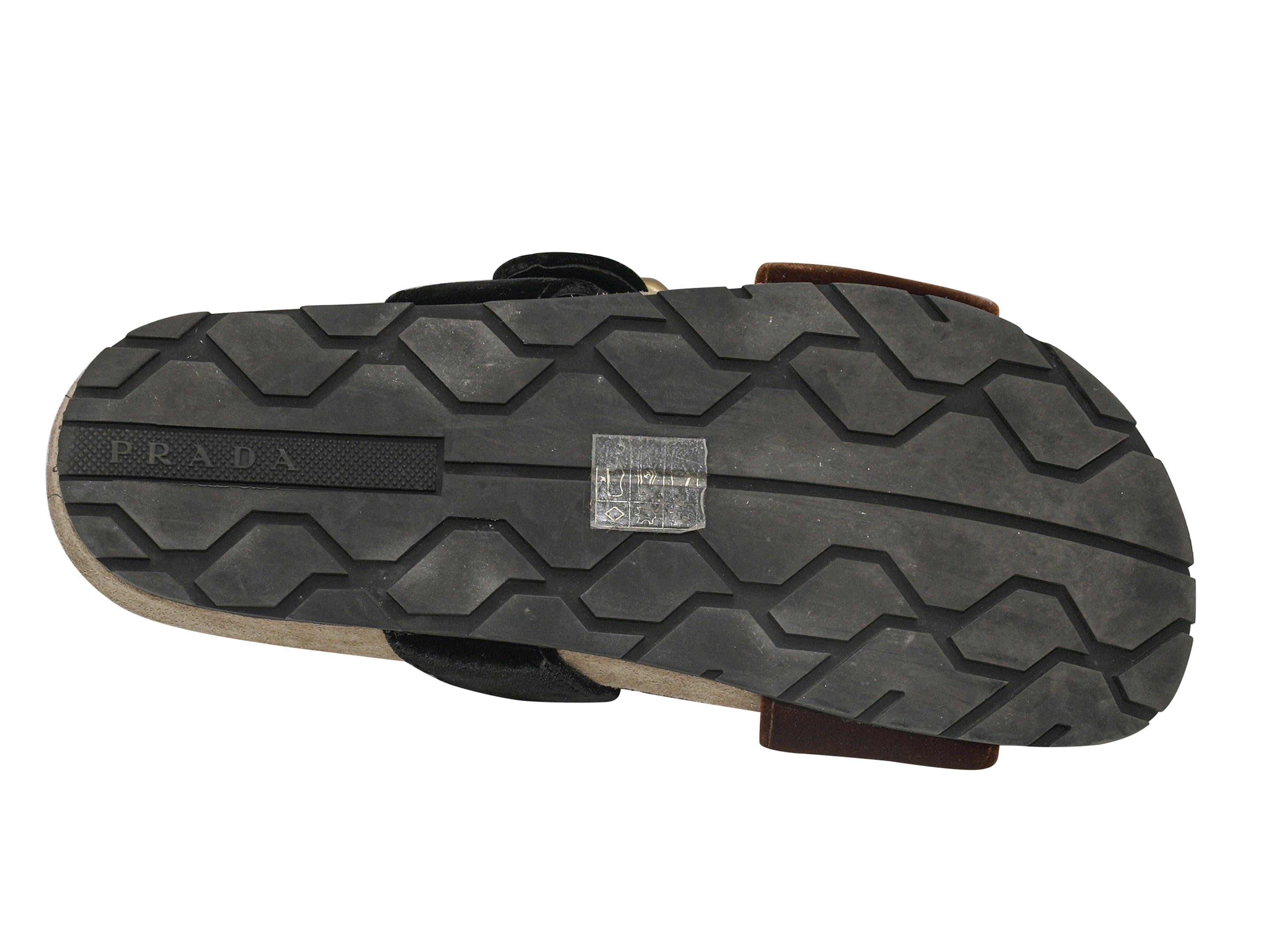 Brown & Black Prada Flat Slide Sandals Size 37 Pour femmes en vente