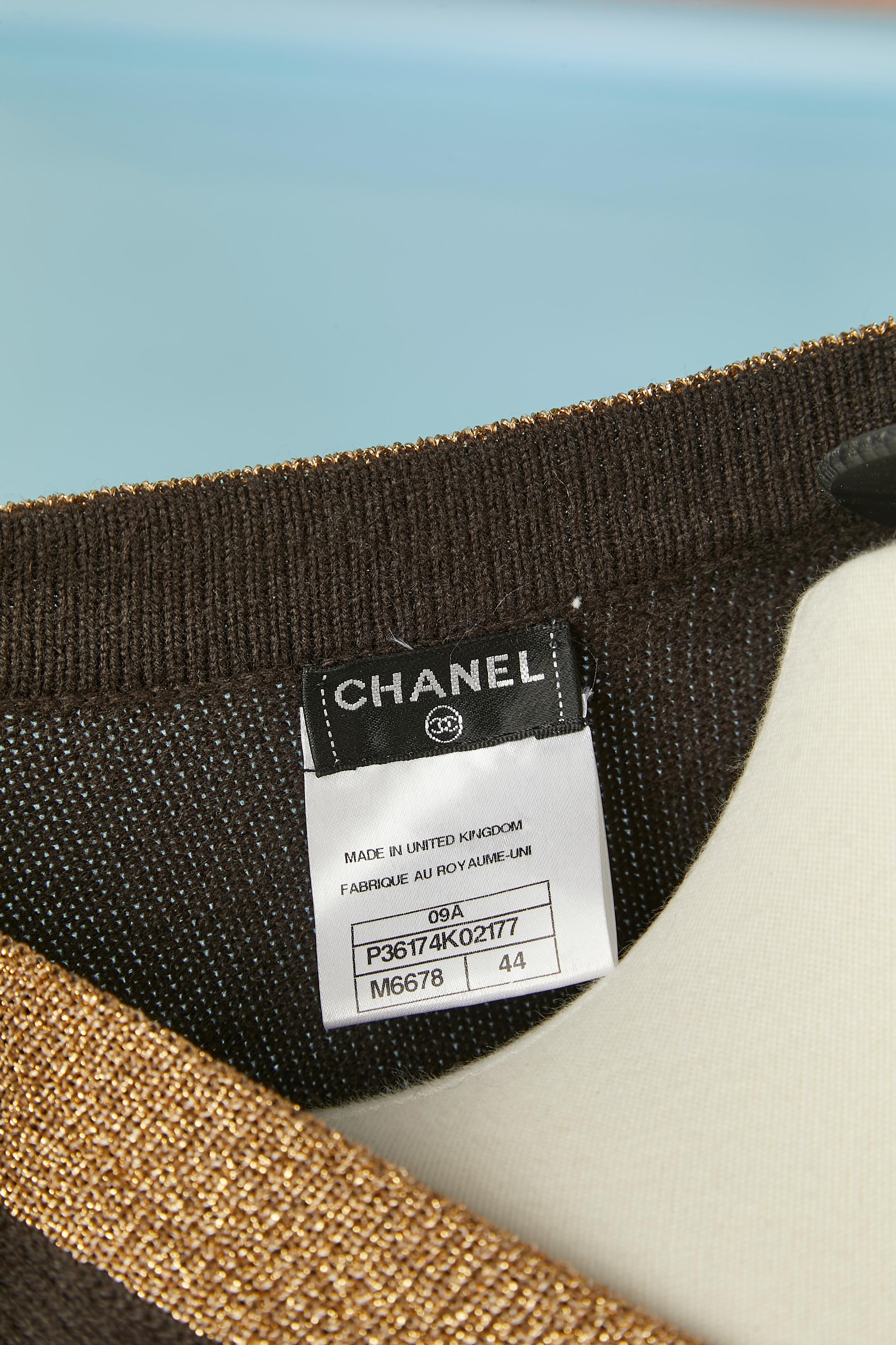 Brown cashmere cardigan with gold lurex knit edge and branded buttons CHANEL For Sale 3
