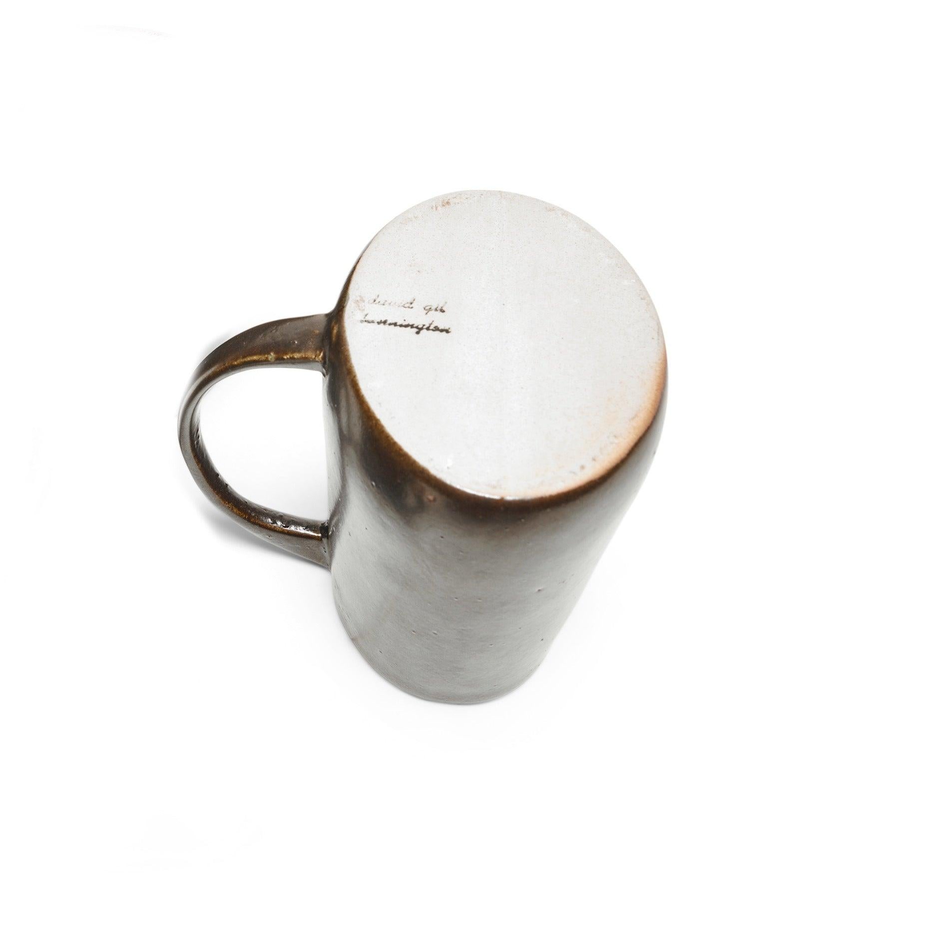Américain Mug en céramique Brown par David Gil pour Bennington Potters, années 1960 en vente