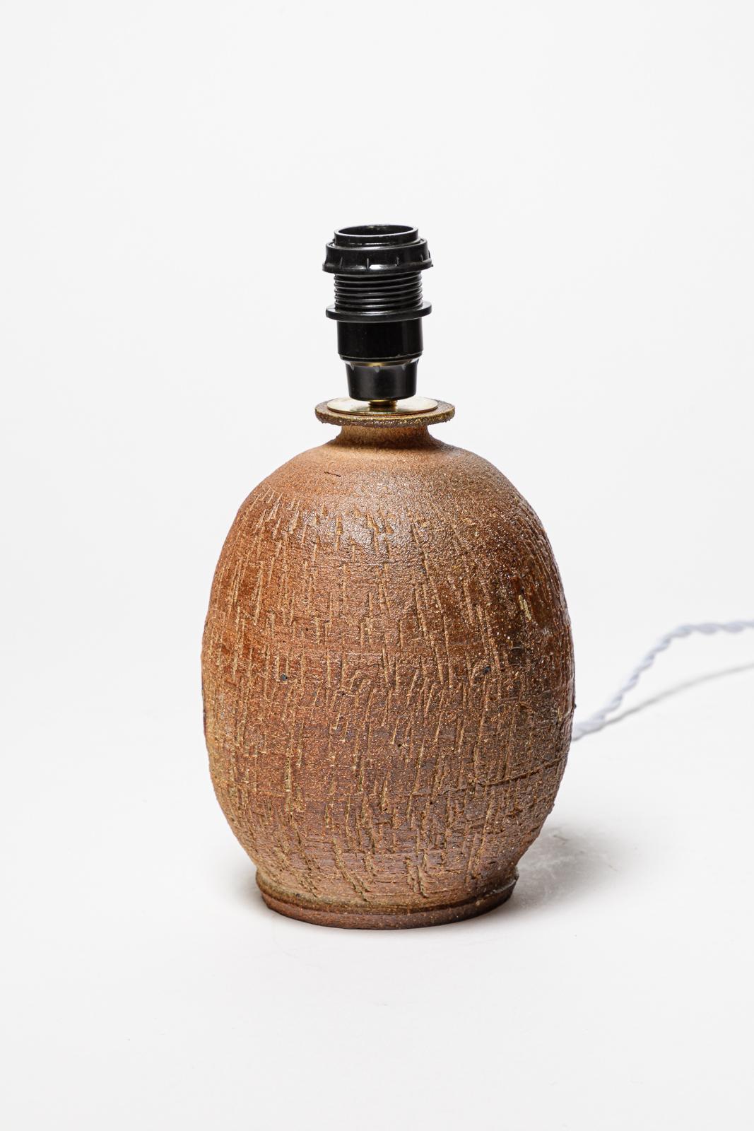 Mid-Century Modern Brown ceramic table lamp woodfiring from La Borne 1960 20th century design For Sale