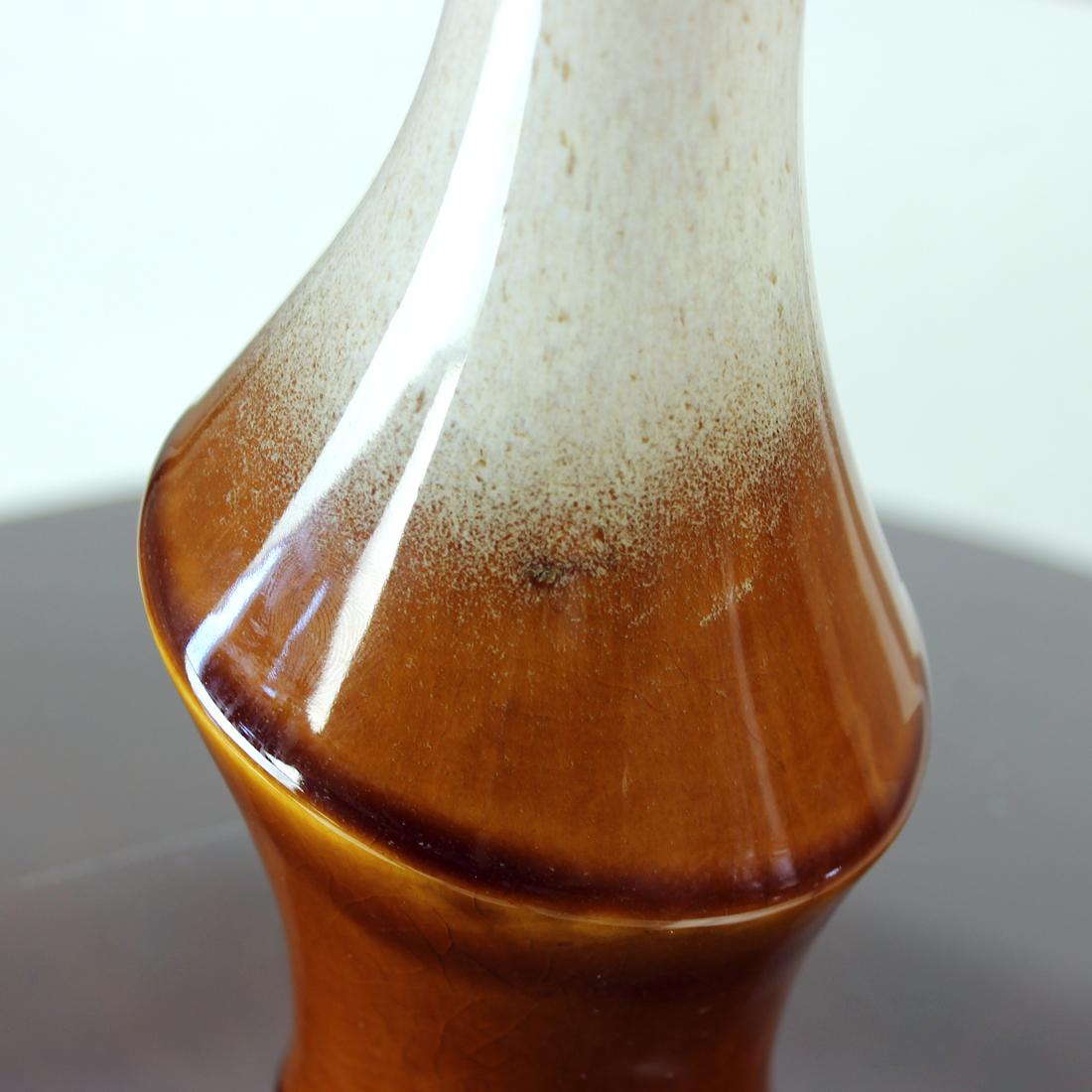 Brown Ceramic Vase By Ditmar Urbach, Czechoslovakia 1960s For Sale 4