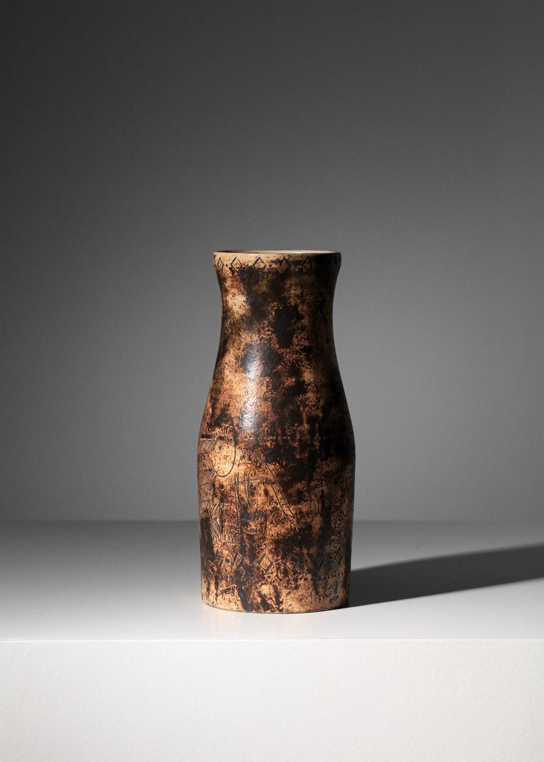 Brown Keramikvase von Jacques Blin Nashorn Elefanten 60er Jahre (Handgefertigt) im Angebot