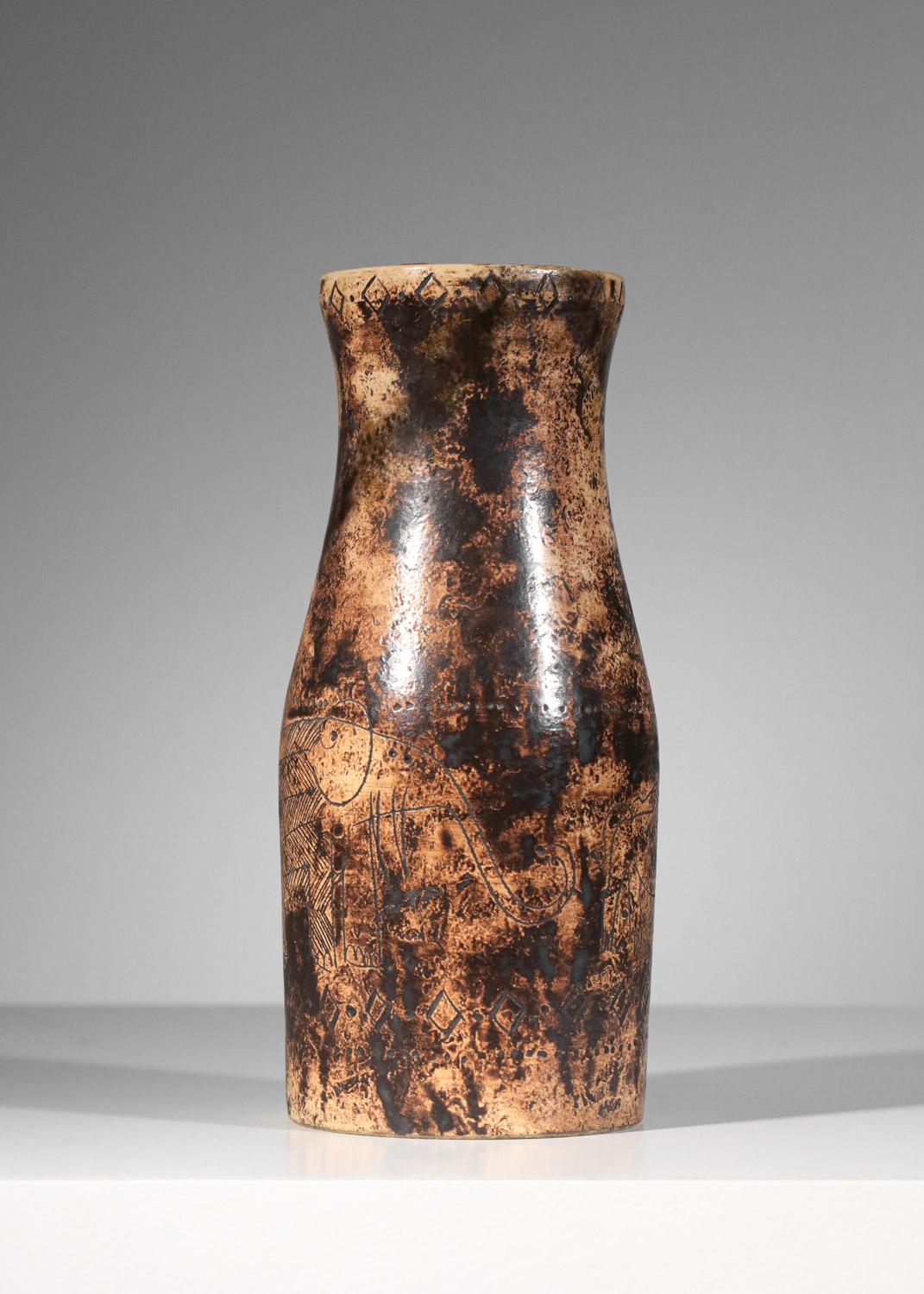 Brown Keramikvase von Jacques Blin Nashorn Elefanten 60er Jahre im Zustand „Gut“ im Angebot in Ternay, Auvergne-Rhône-Alpes