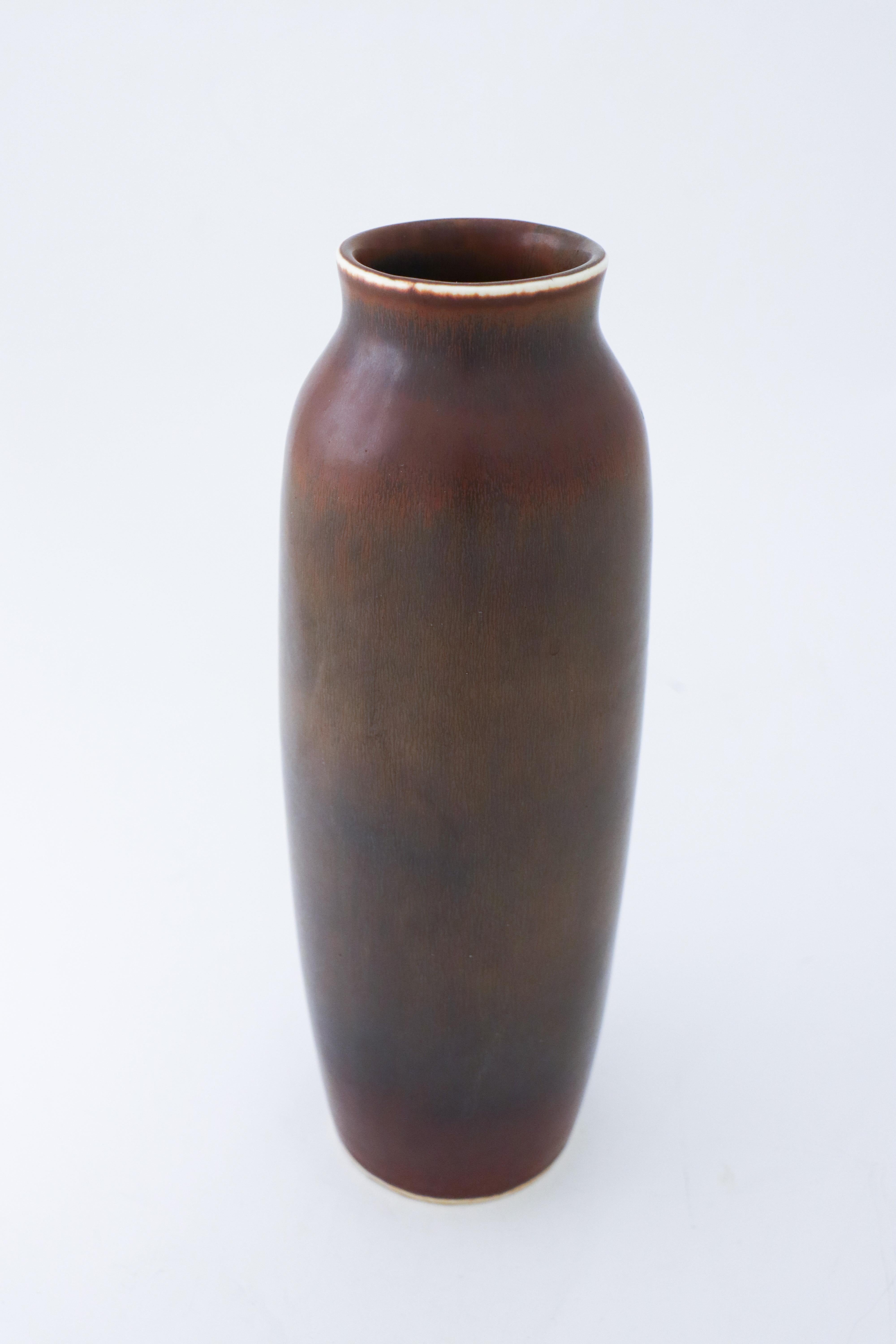 Glazed Brown Ceramic Vase Carl-Harry Stålhane Rörstrand, 1950s Scandinavian Mid century For Sale