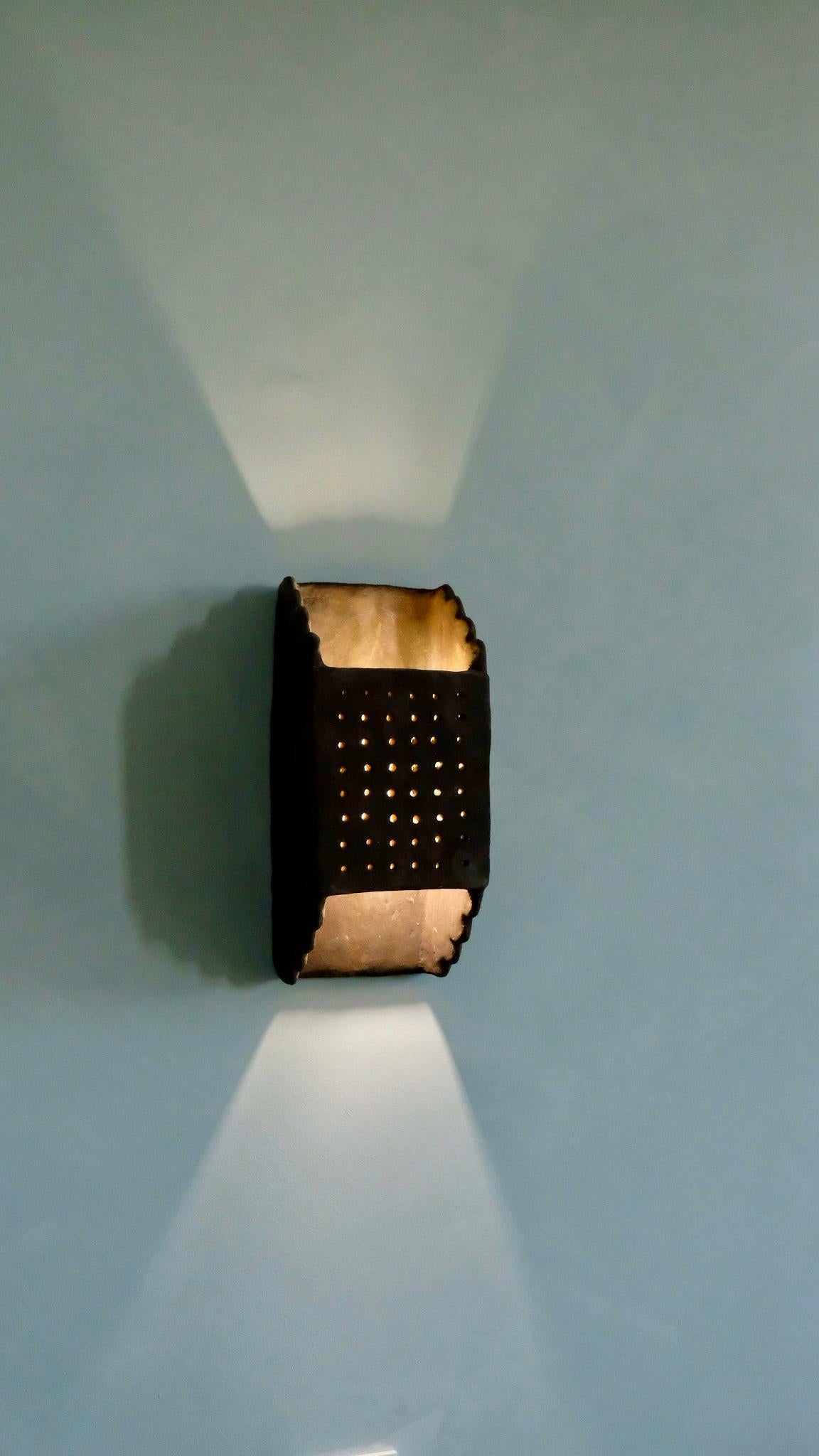 Hand-Crafted Brown contemporary Ceramic Wall Light Made of local Clay, natural pigments For Sale