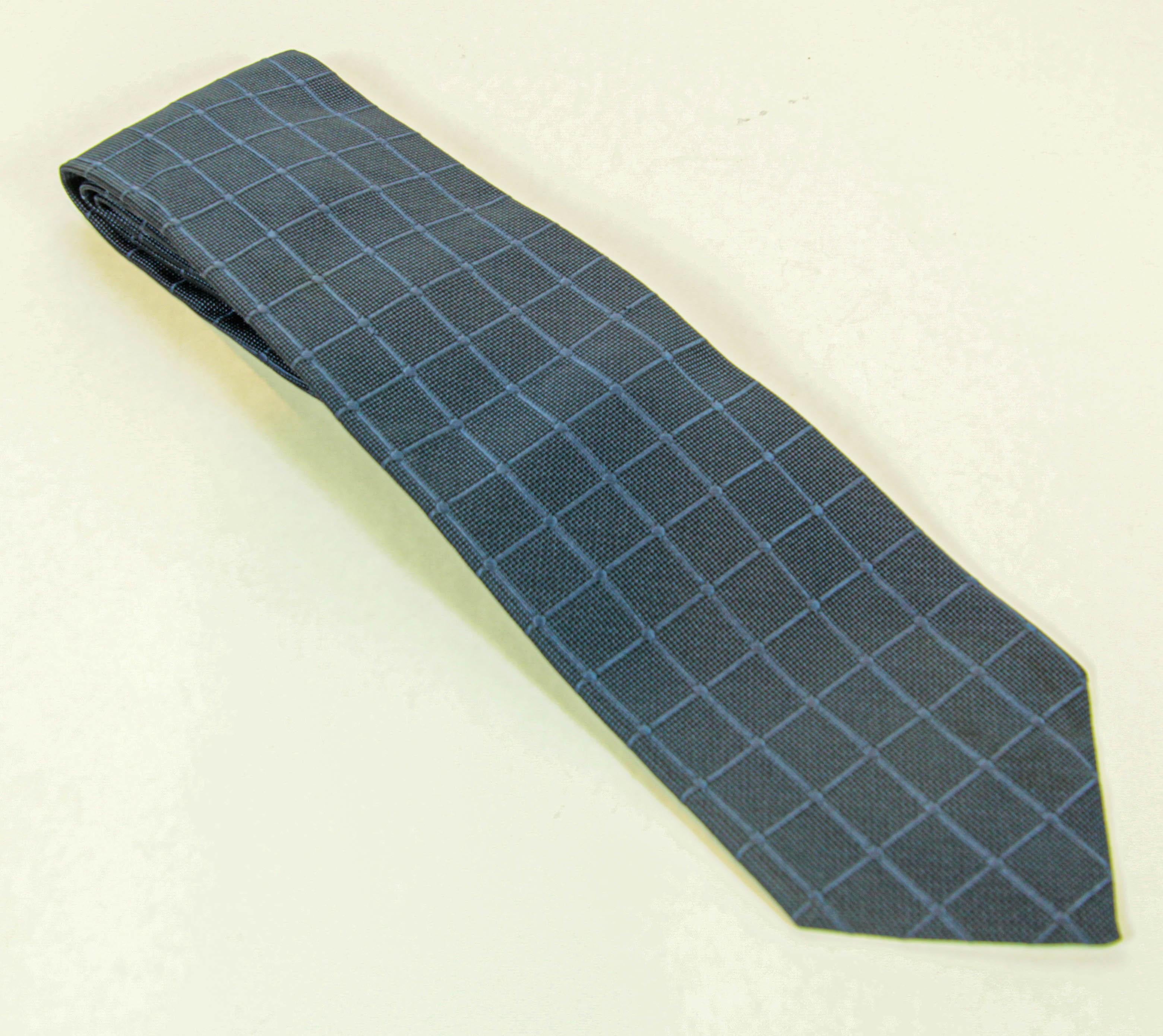 Brown & Church Vintage Blue Men's Tie Made in USA For Sale 4
