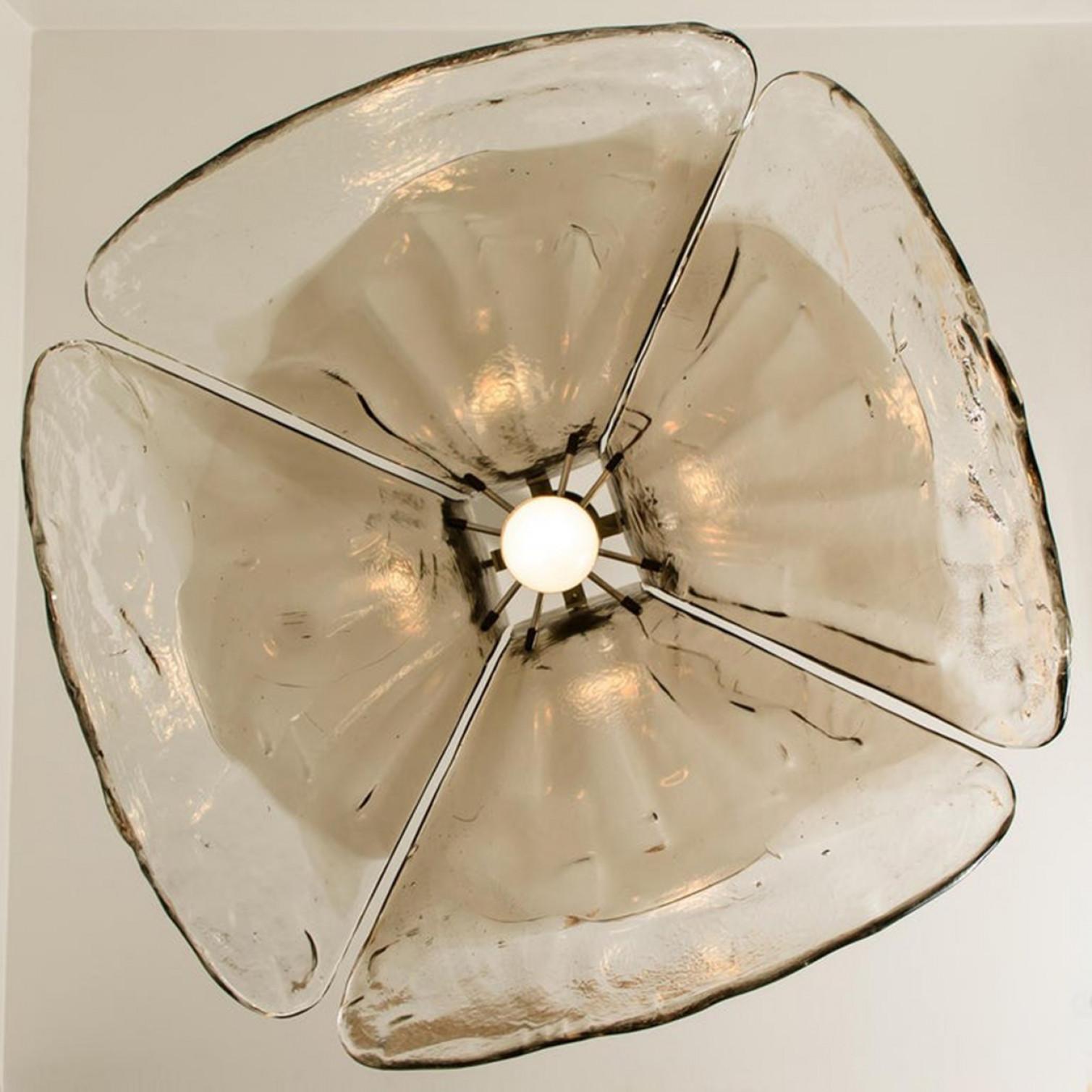 Lampes à suspension en verre transparent marron modèle LS185 de Carlo Nason pour Mazzega en vente 4