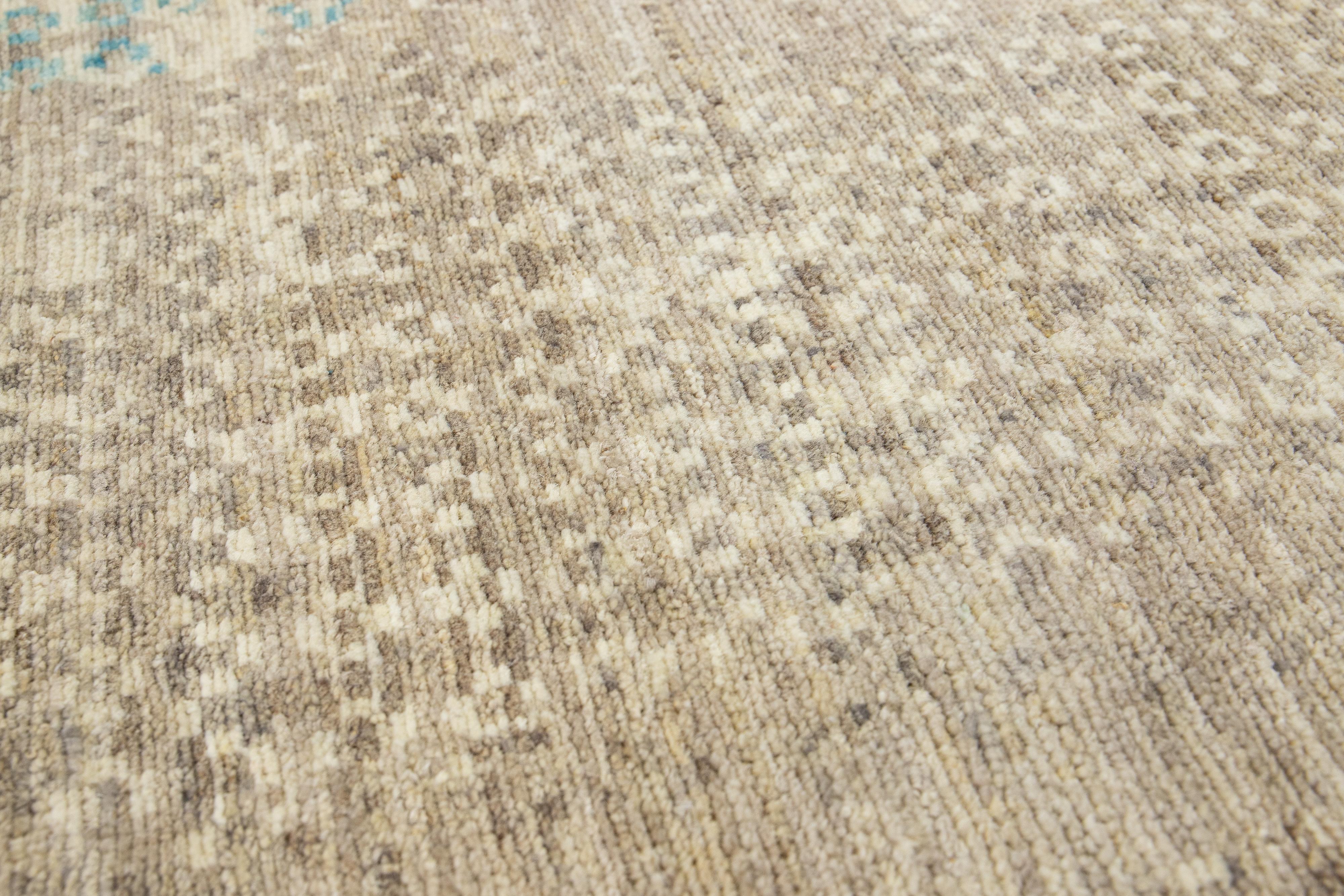 Brown Contemporary Handmade Custom Wool Rug (Handgeknüpft) im Angebot