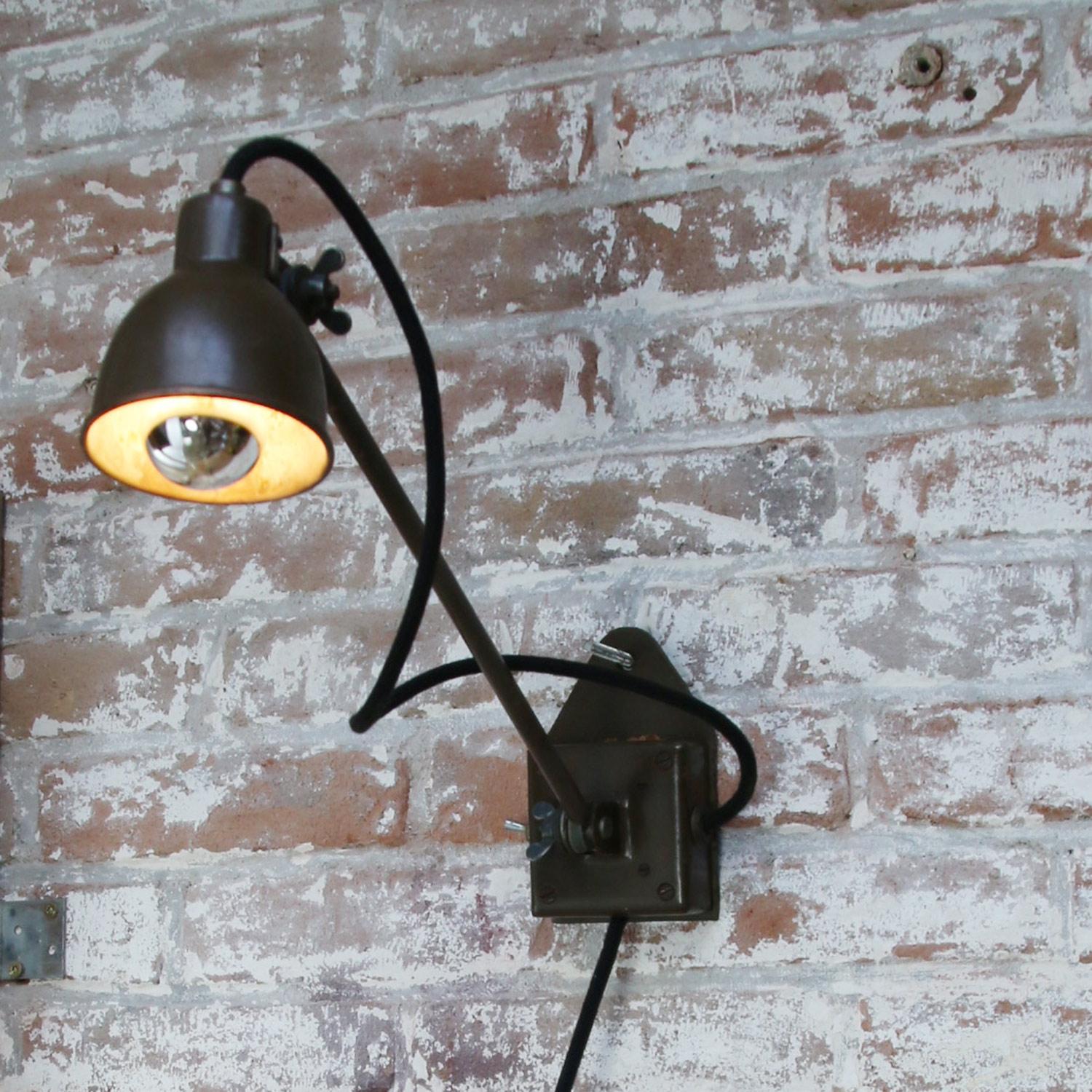 Brown Copper Vintage Industrial Scones Wall Lights In Good Condition In Amsterdam, NL