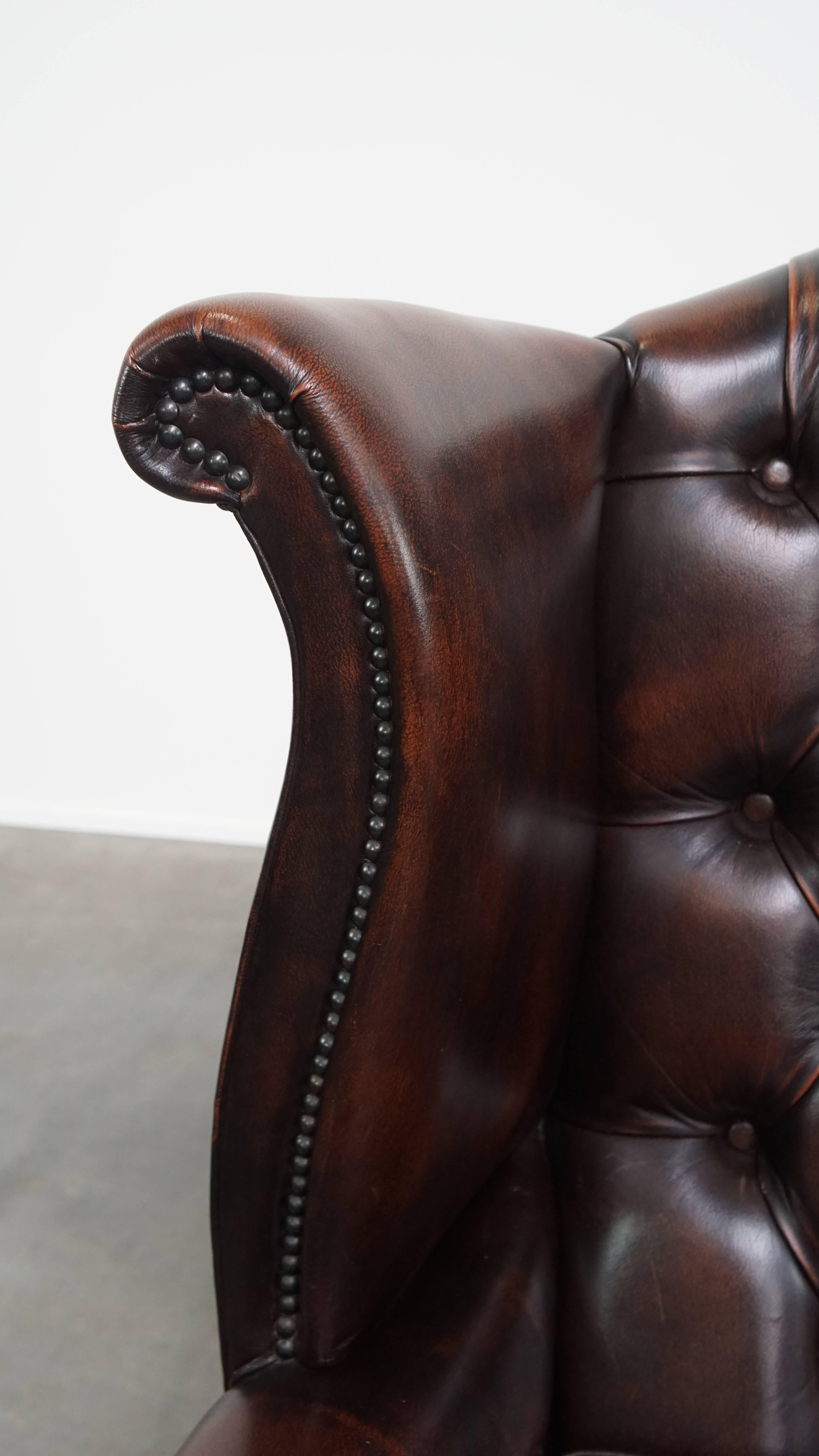 Sedia Chesterfield Wingback in pelle di vacchetta marrone in vendita 2