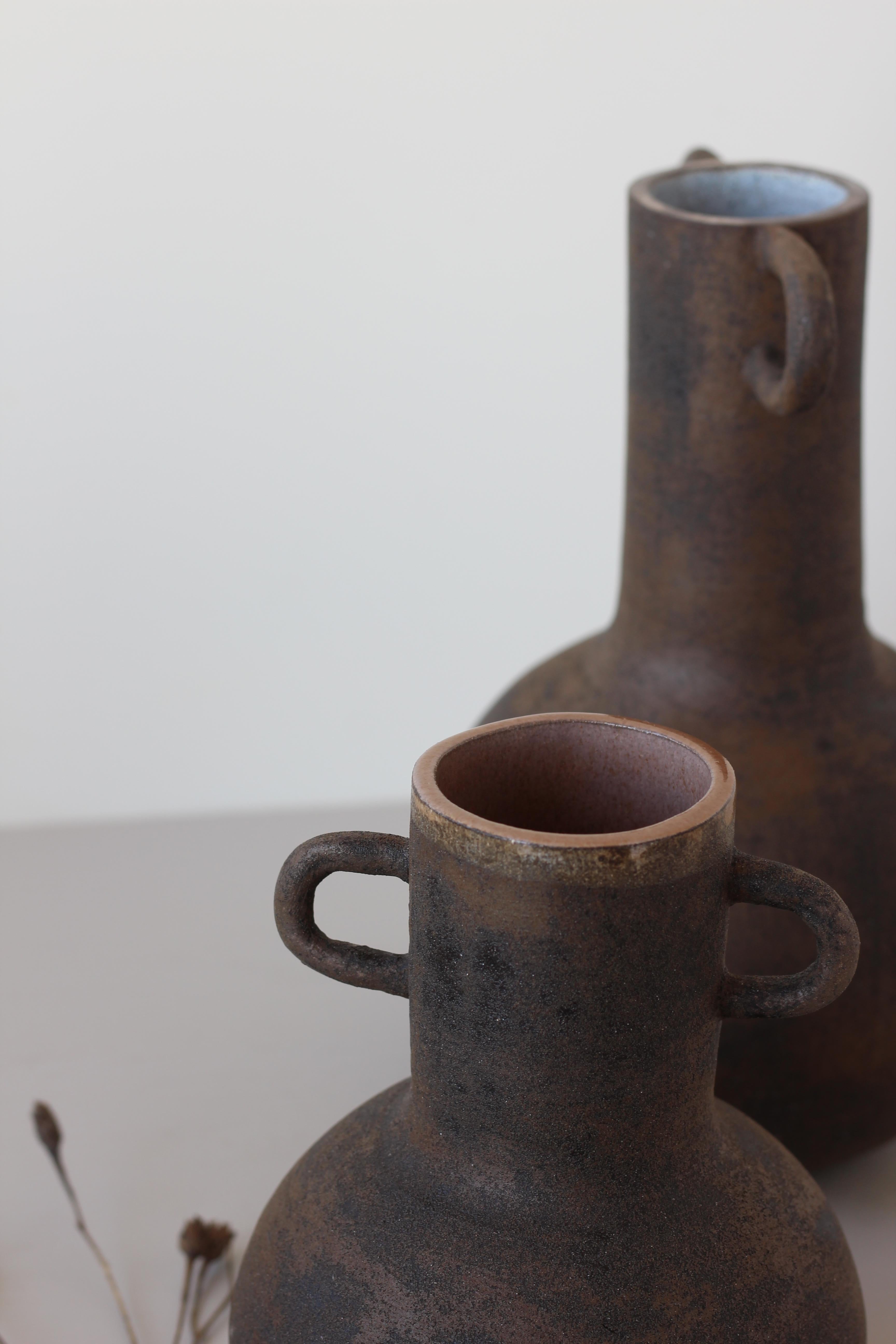 Other Brown Dark Vase by Eguzkiñe Egaña For Sale