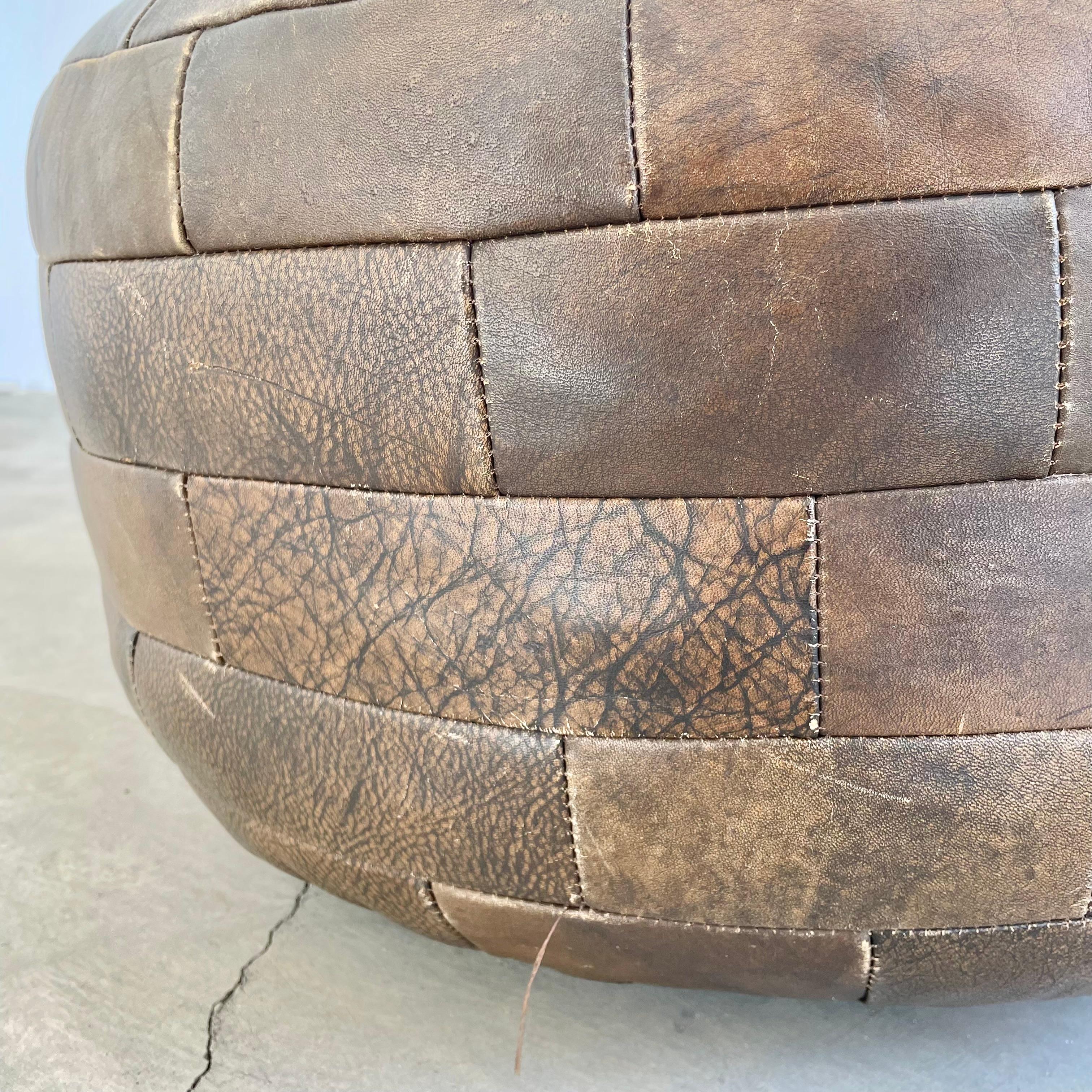 Brown De Sede Patchwork Leather Pouf, 1960s Switzerland In Good Condition For Sale In Los Angeles, CA