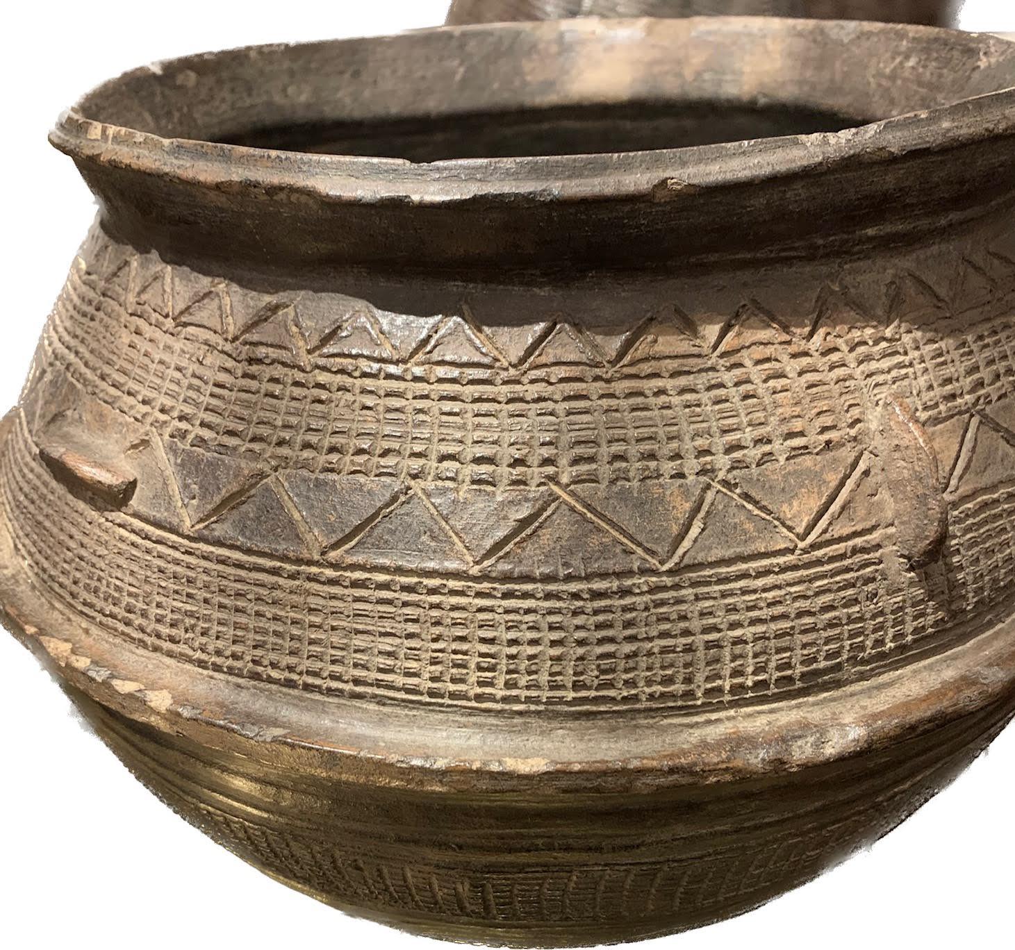 Ethiopian  Brown Decorative Textured Water Vessel, Ethiopia, 1950s