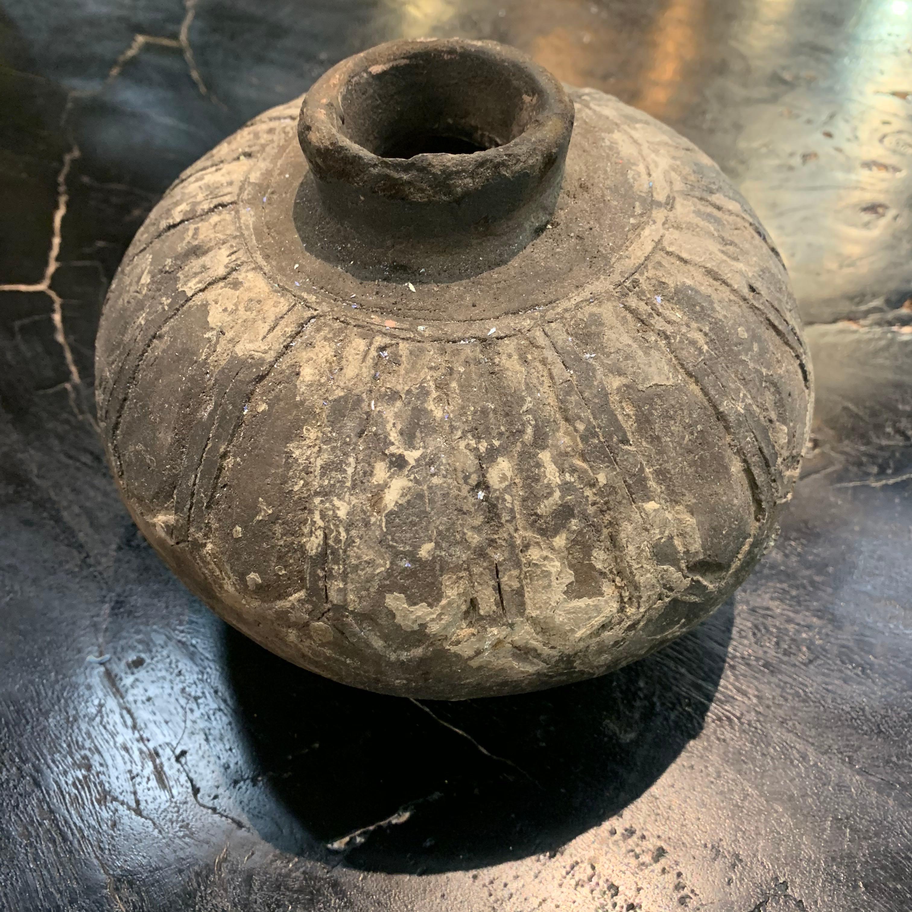 Brown Decorative Water Vessel, Indonesia, 16th Century In Good Condition In New York, NY