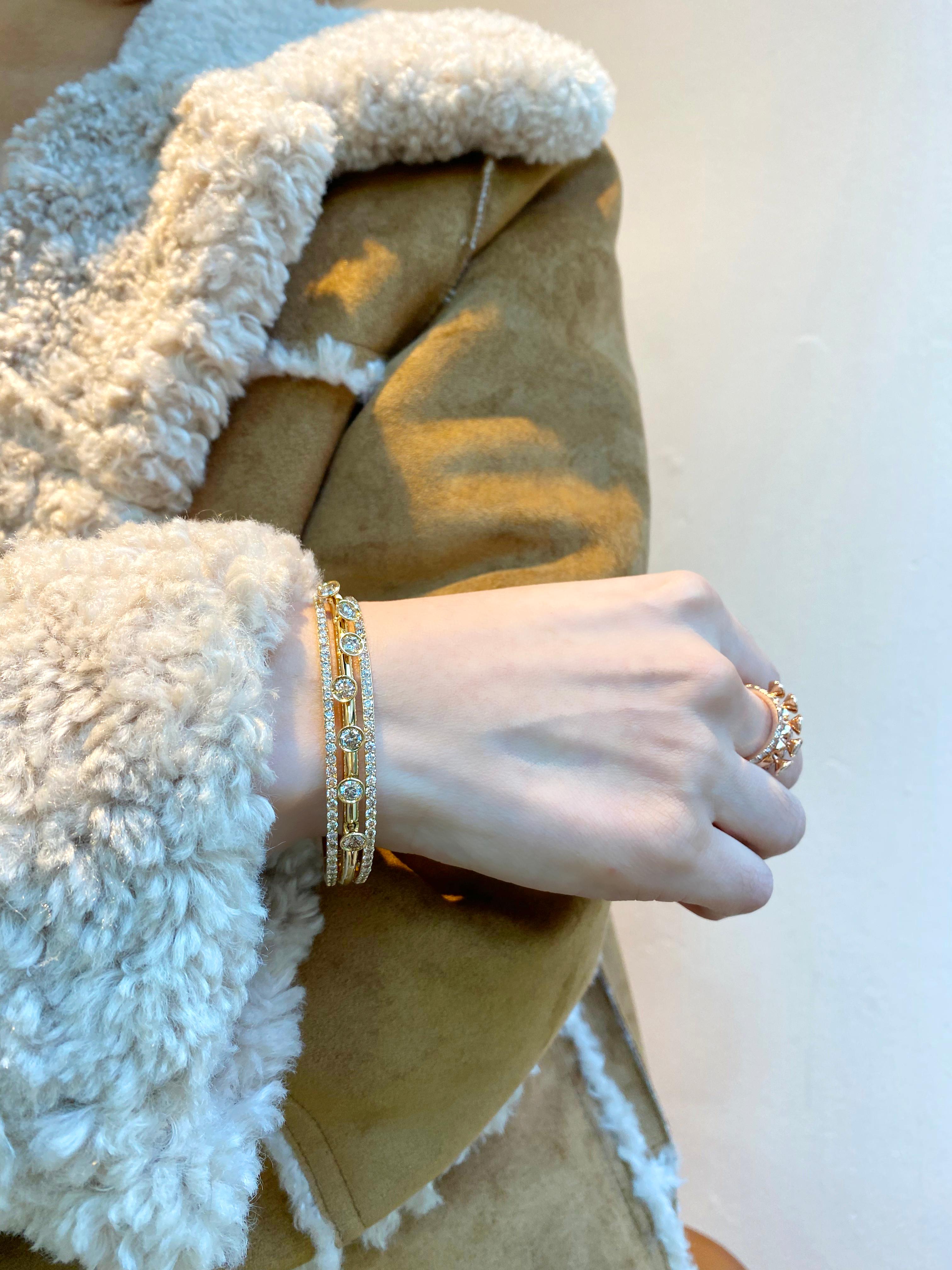 Bracciale a campana con diamante marrone di SOONHEE (misura L: 21 cm) in vendita 2