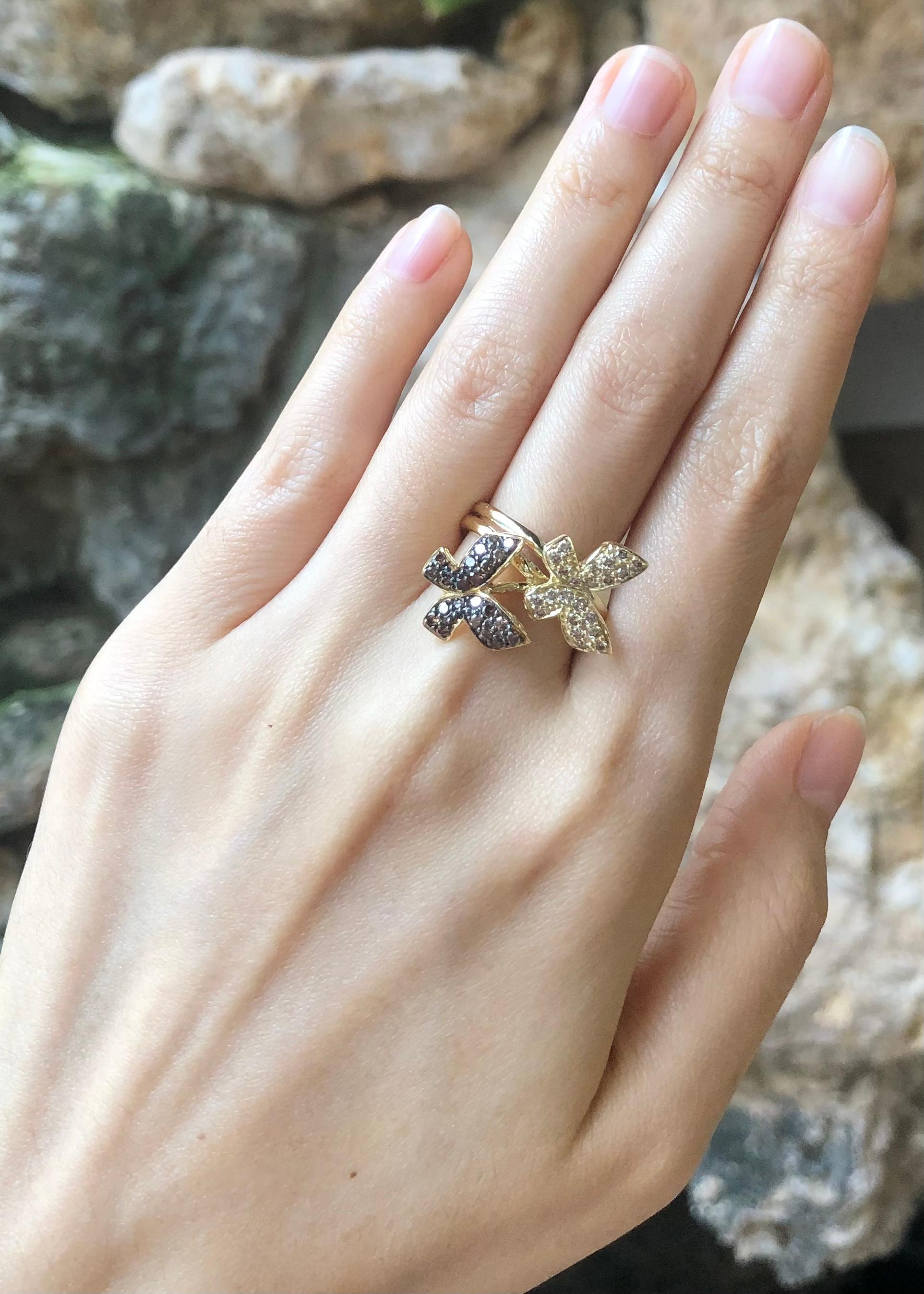 Brilliant Cut Brown Diamond Butterfly Ring Set in 18k Gold Settings For Sale