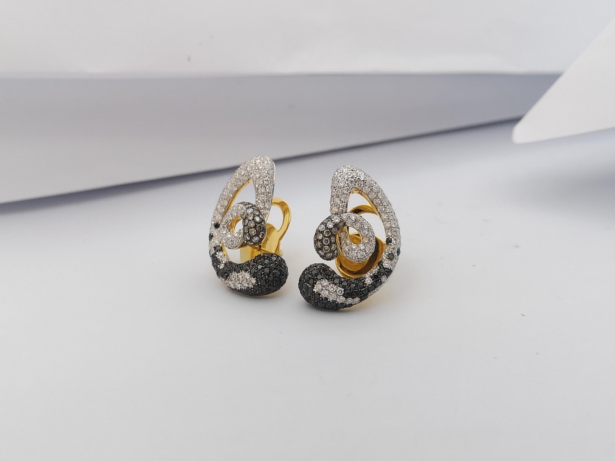 Brilliant Cut Brown Diamond, Diamond and Black Diamond Earrings Set in 18 Karat Gold Settings For Sale
