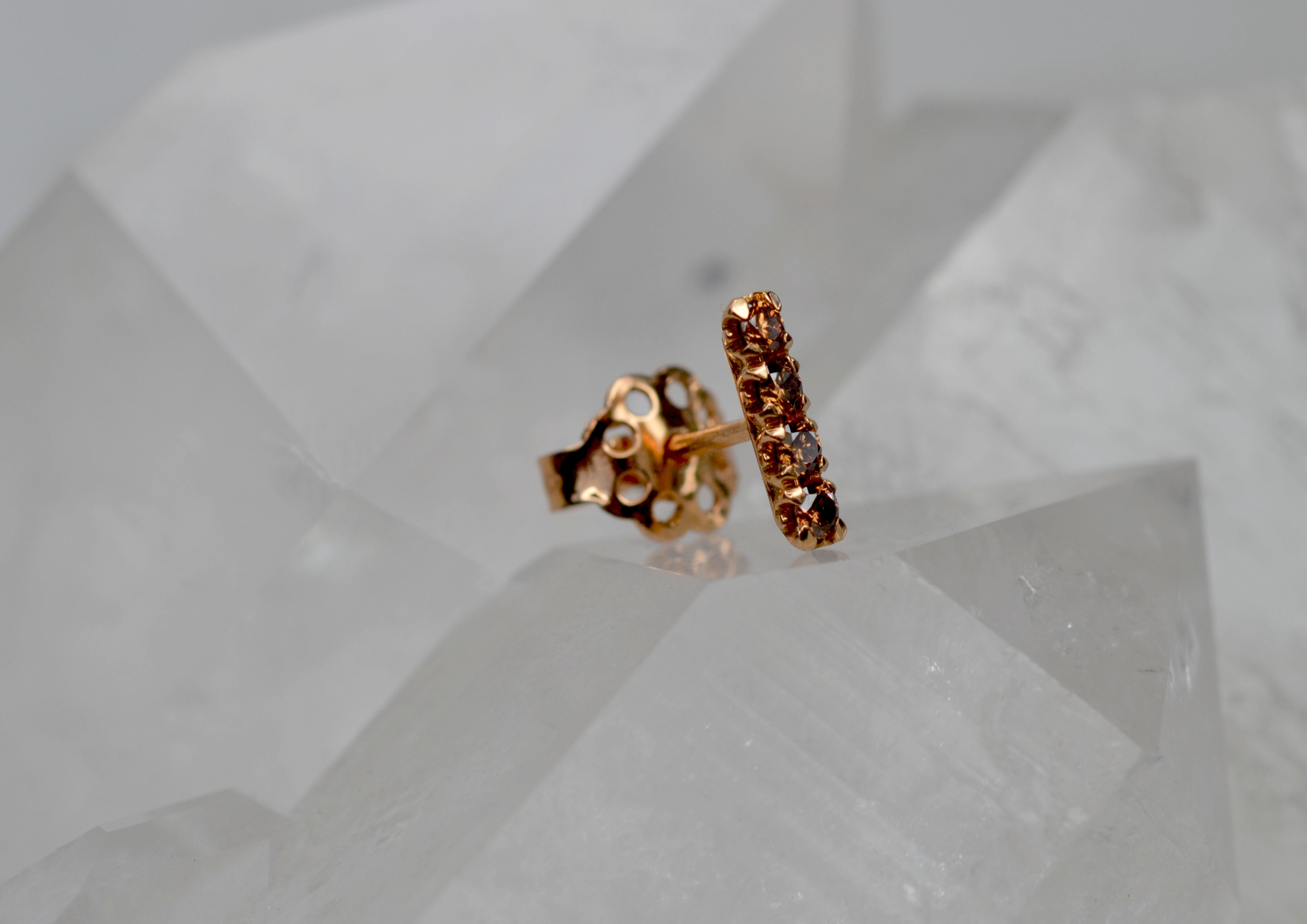 Brown Diamond Earring Stud in 18 Karat Rose Gold In New Condition For Sale In London, GB