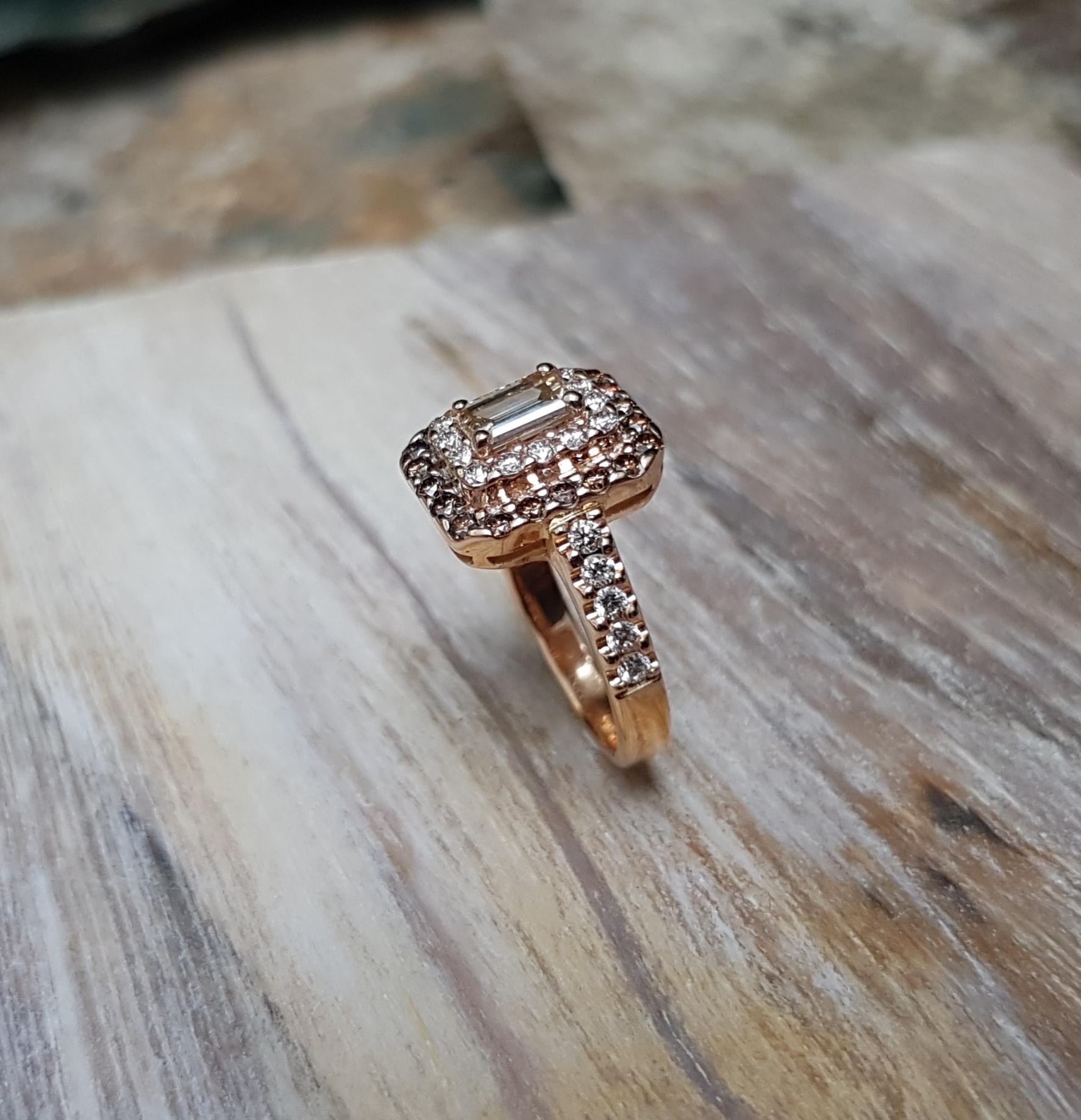 Contemporary Brown Diamond Engagement Ring Set in 18 Karat Rose Gold Settings For Sale