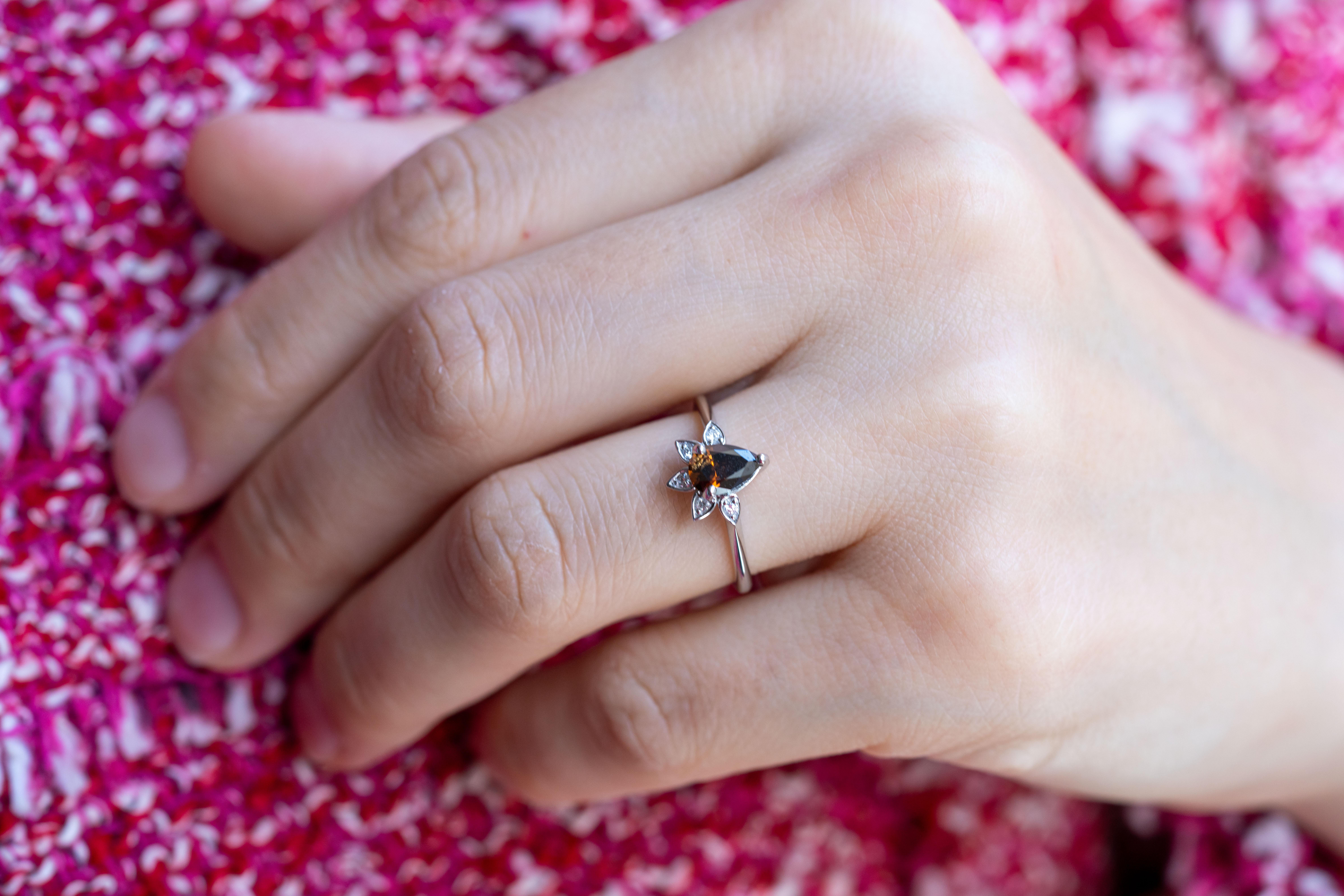 For Sale:  Brown Diamond Floral Design Ring 3